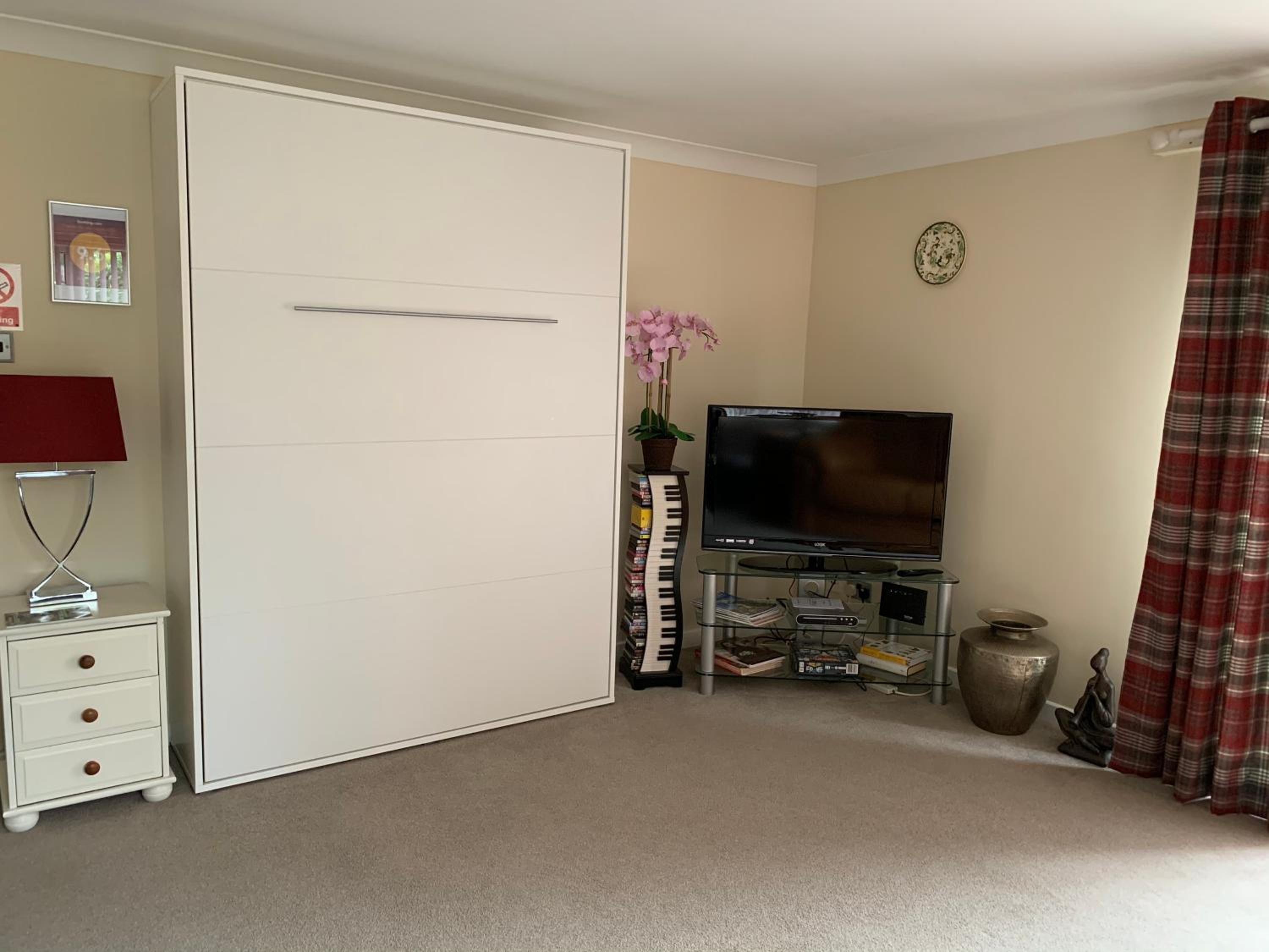 Two-Bedroom House - Photo 39