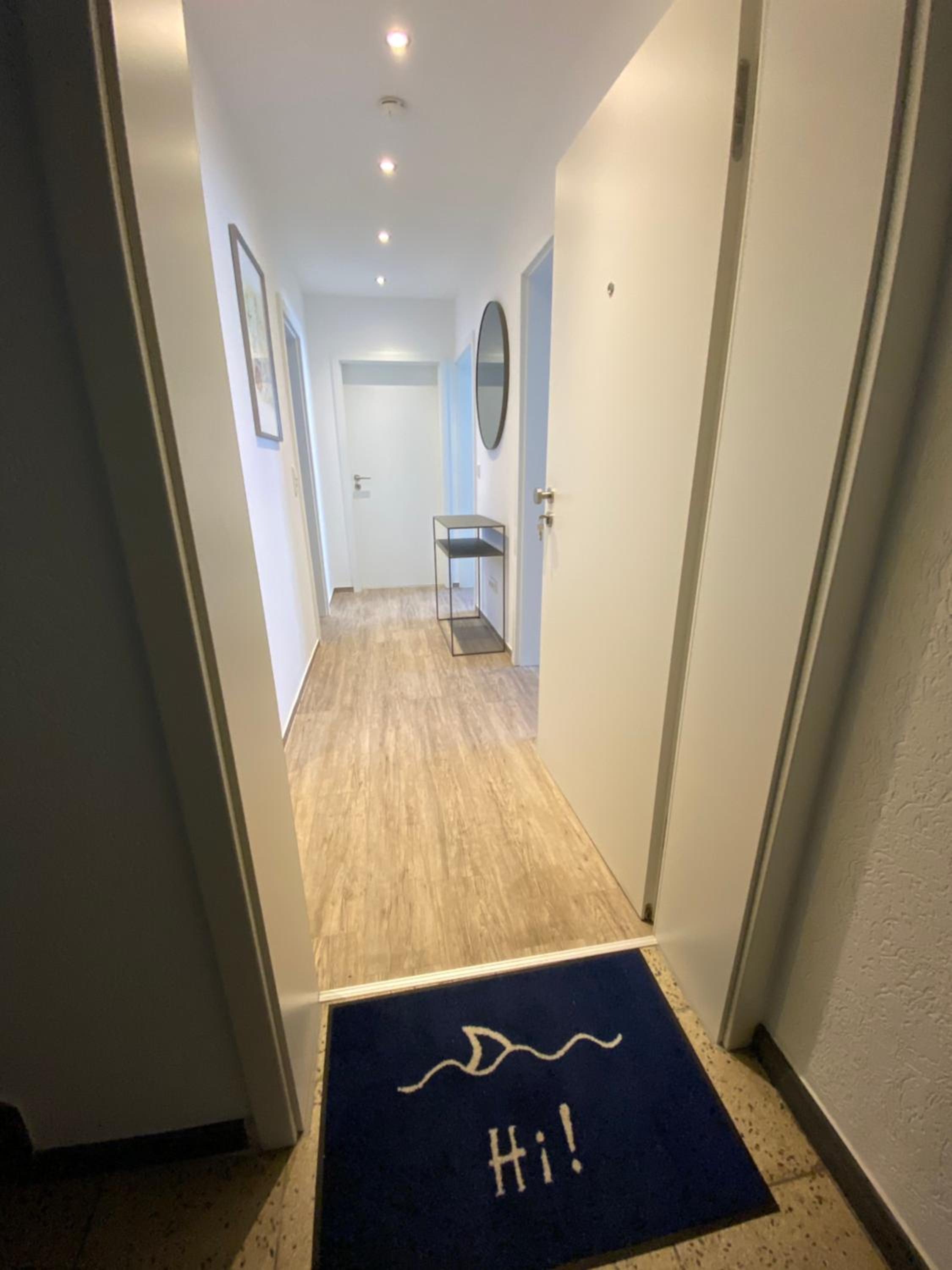 One-Bedroom Apartment (No.2) - Photo 1
