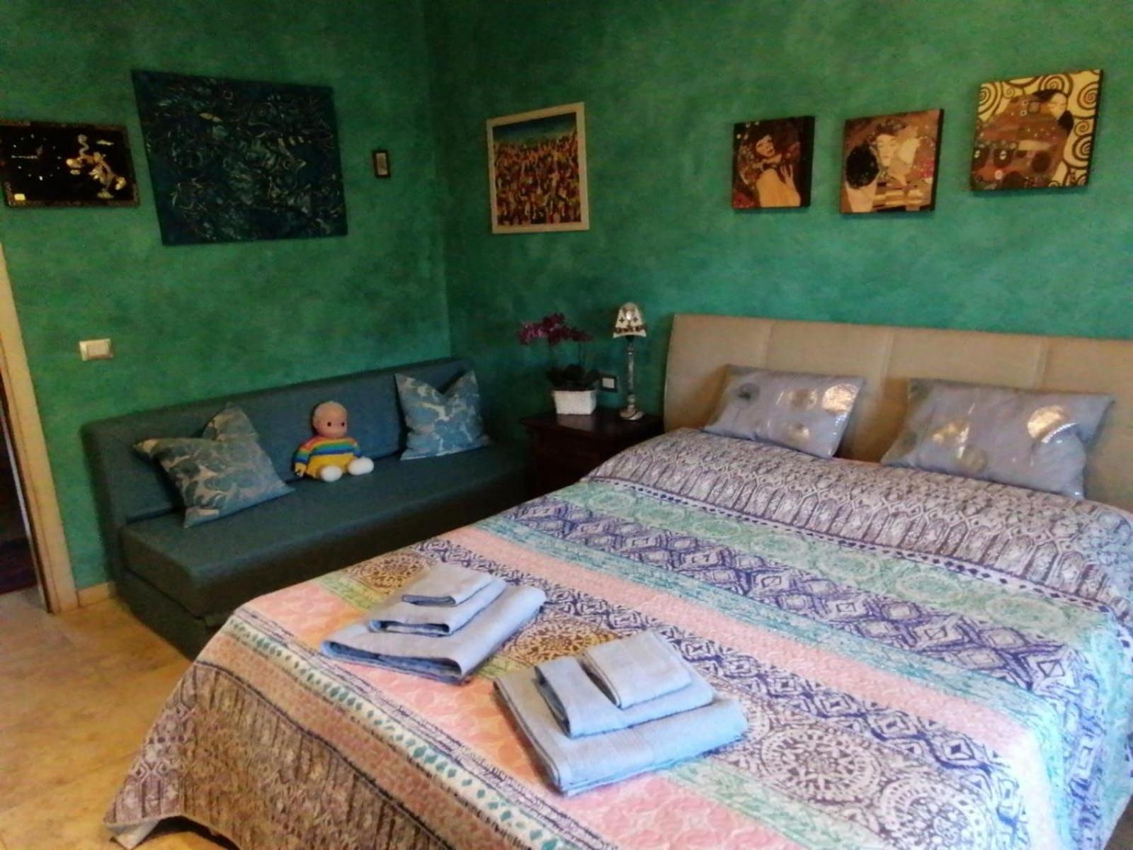 King Room with Mountain View photo 2