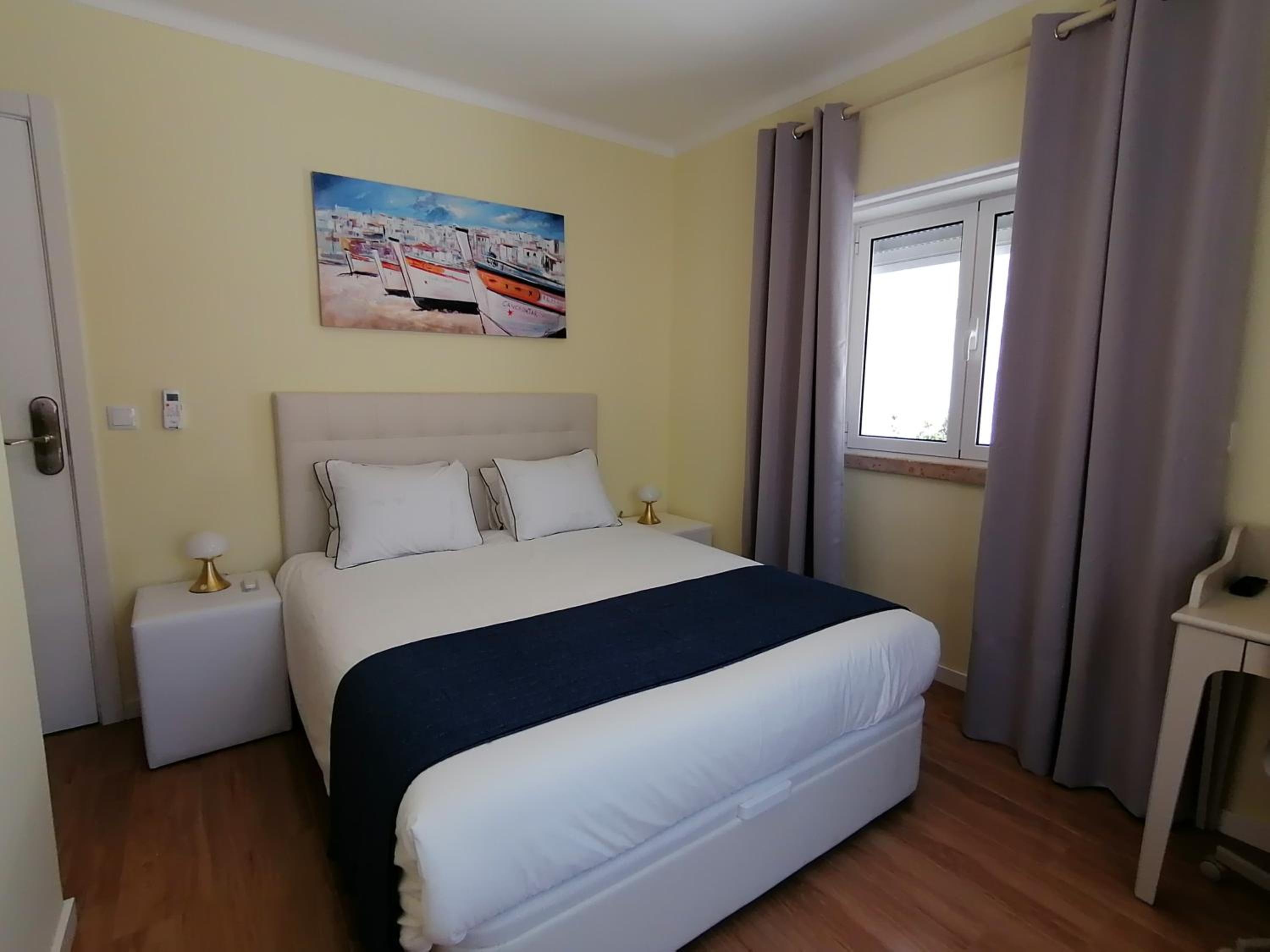 Double Room with Private Bathroom - Photo 1