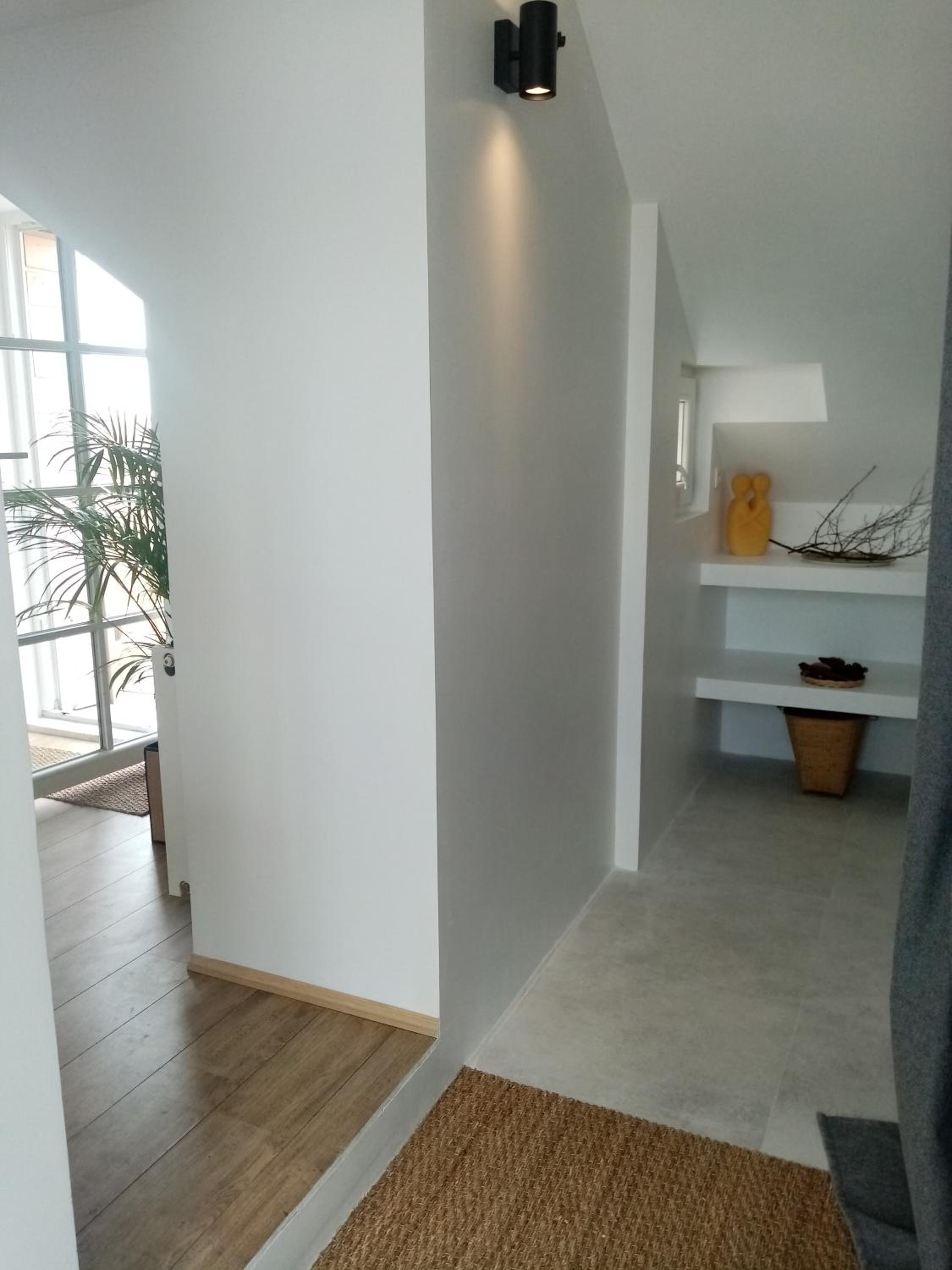 Double Room with Balcony - Photo 11