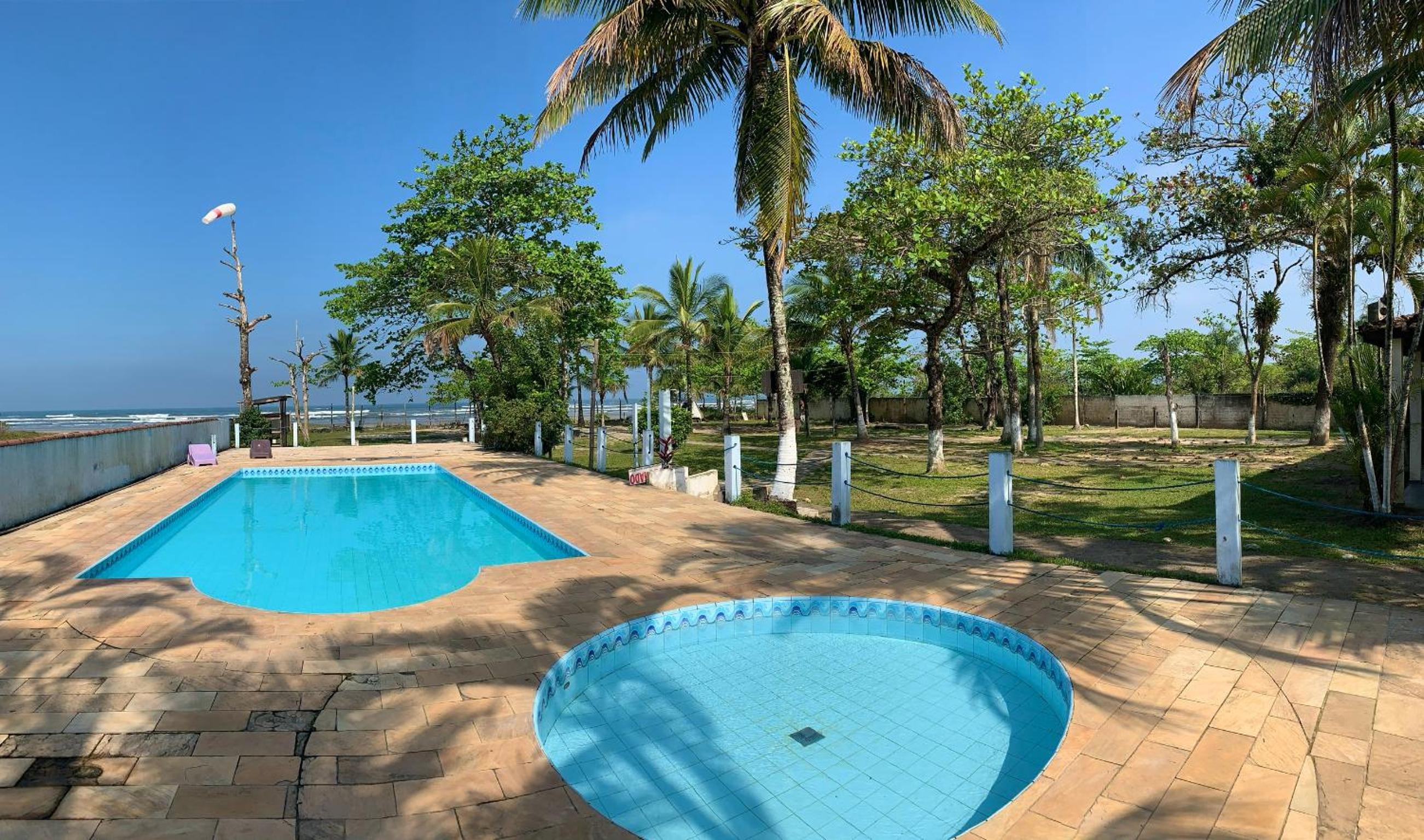 Deluxe Double Room with Sea View - Photo 3