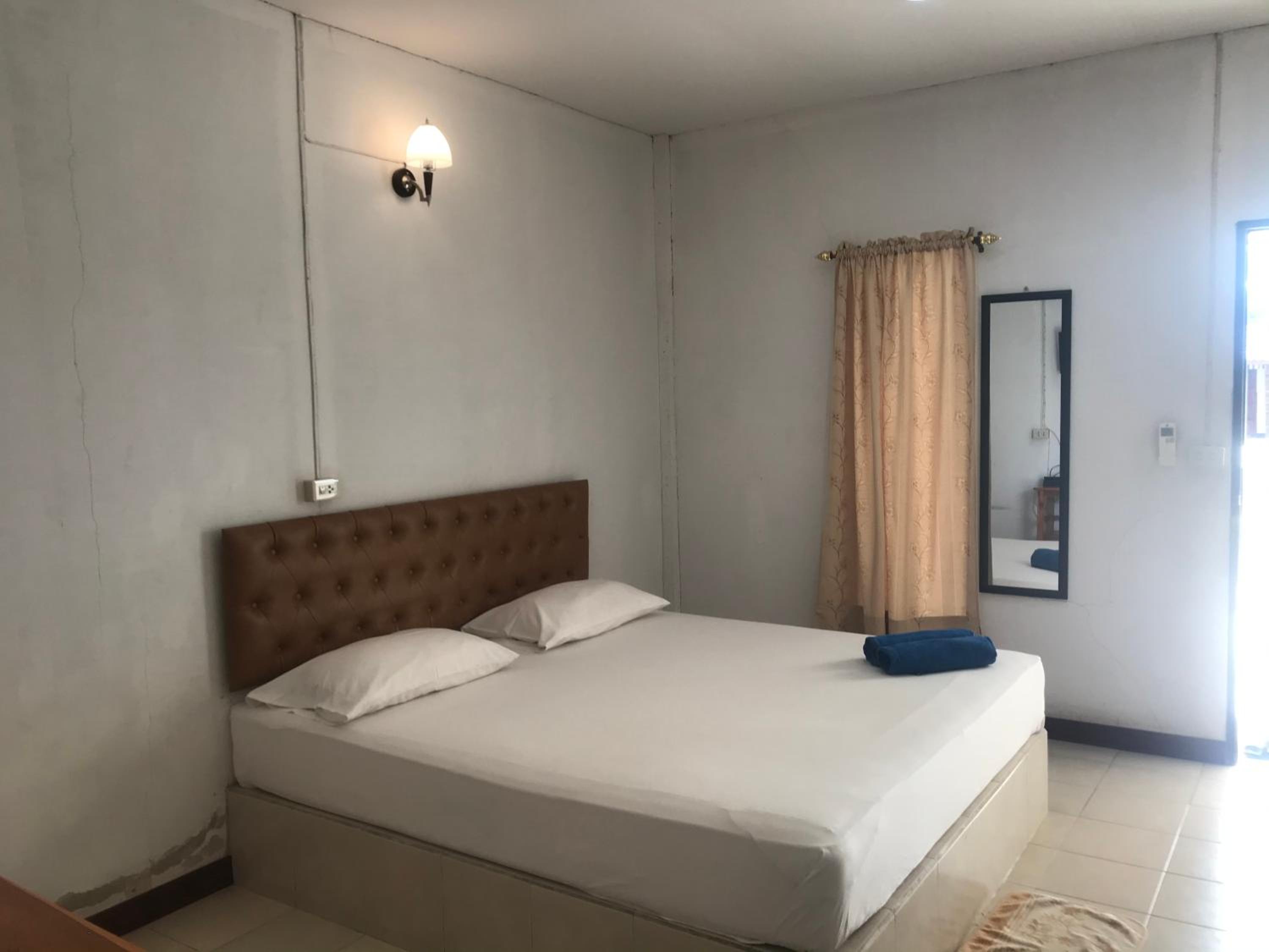 Standard Double Room - Photo 1