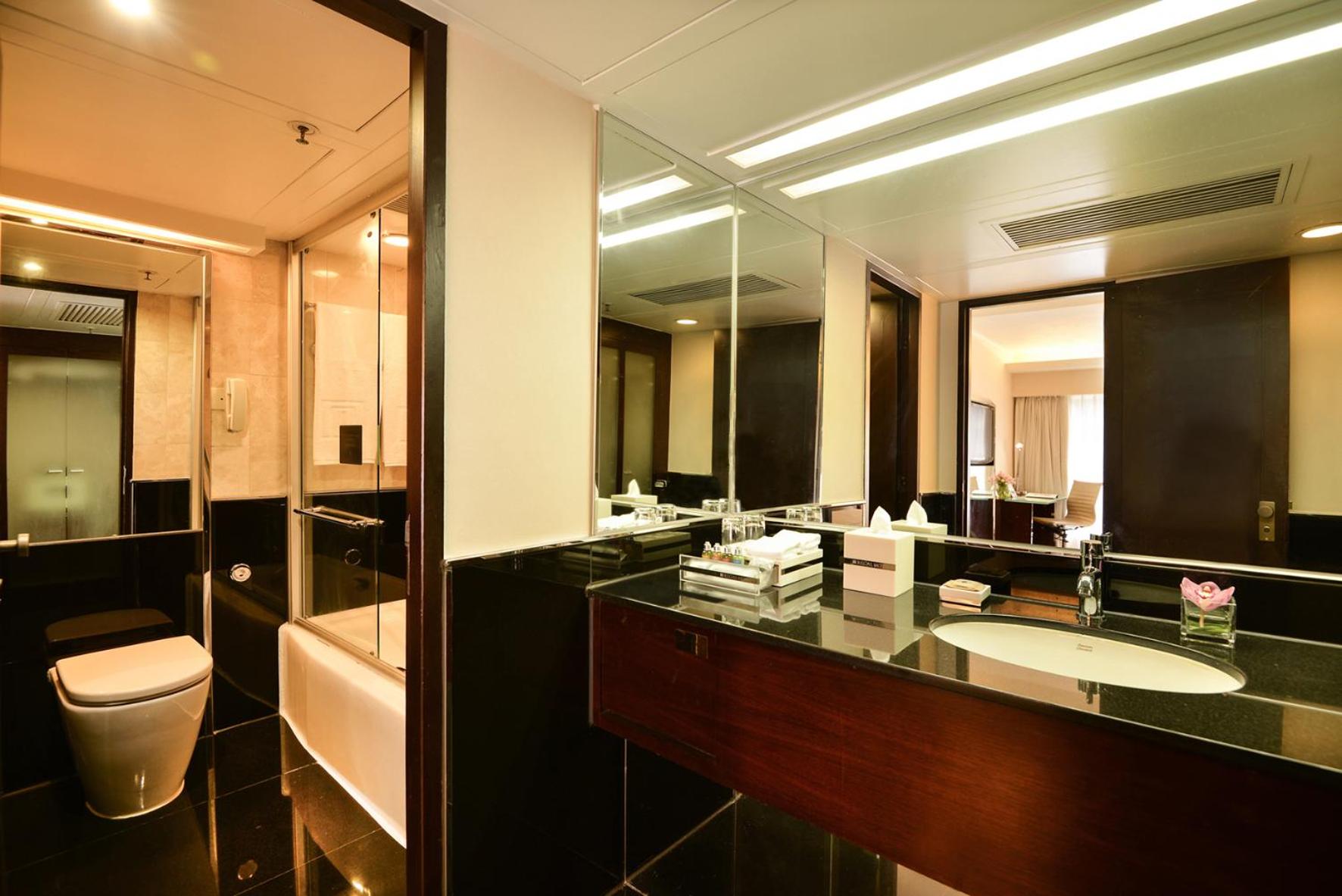 Executive Suite