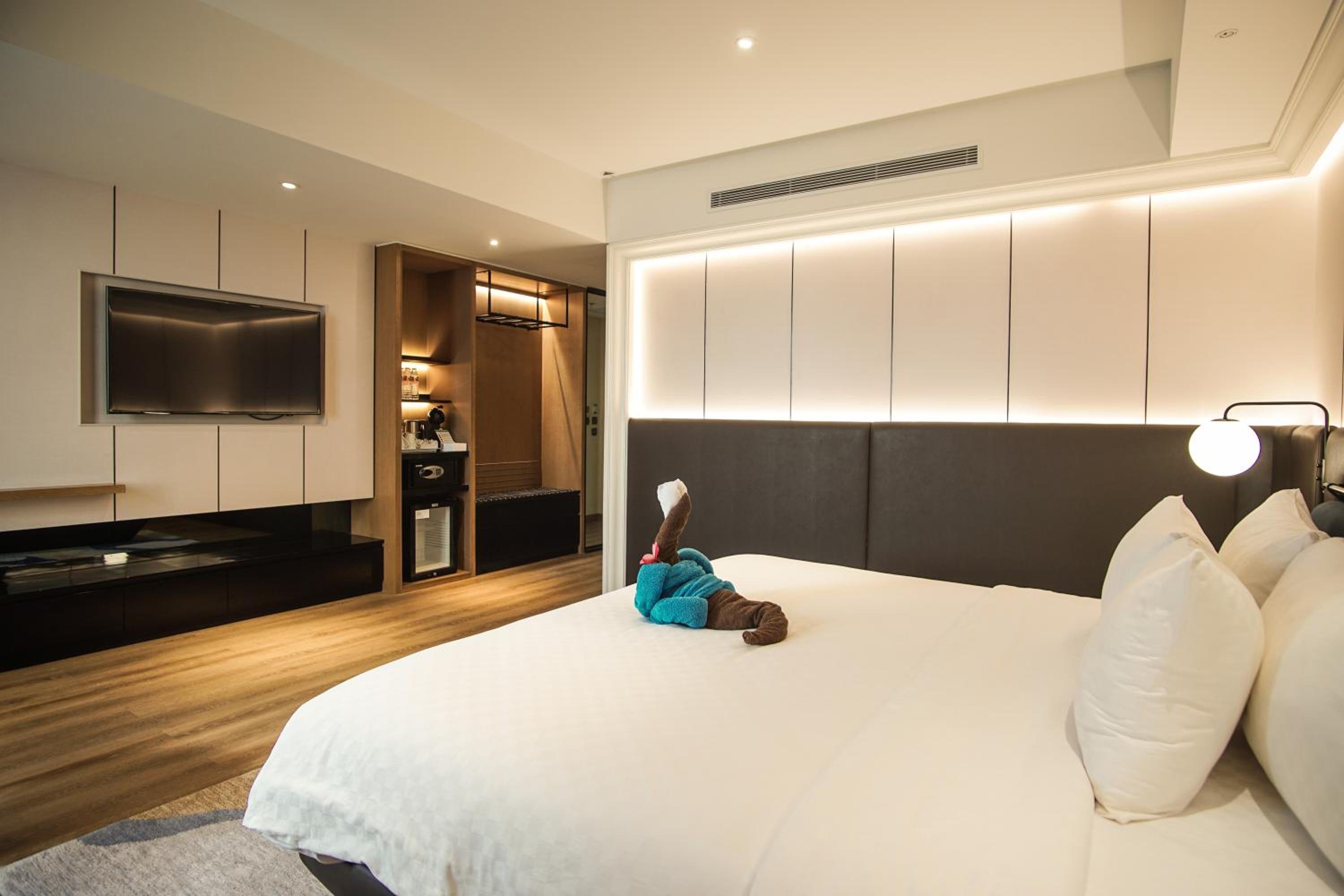 Privilege King Room - Photo 1