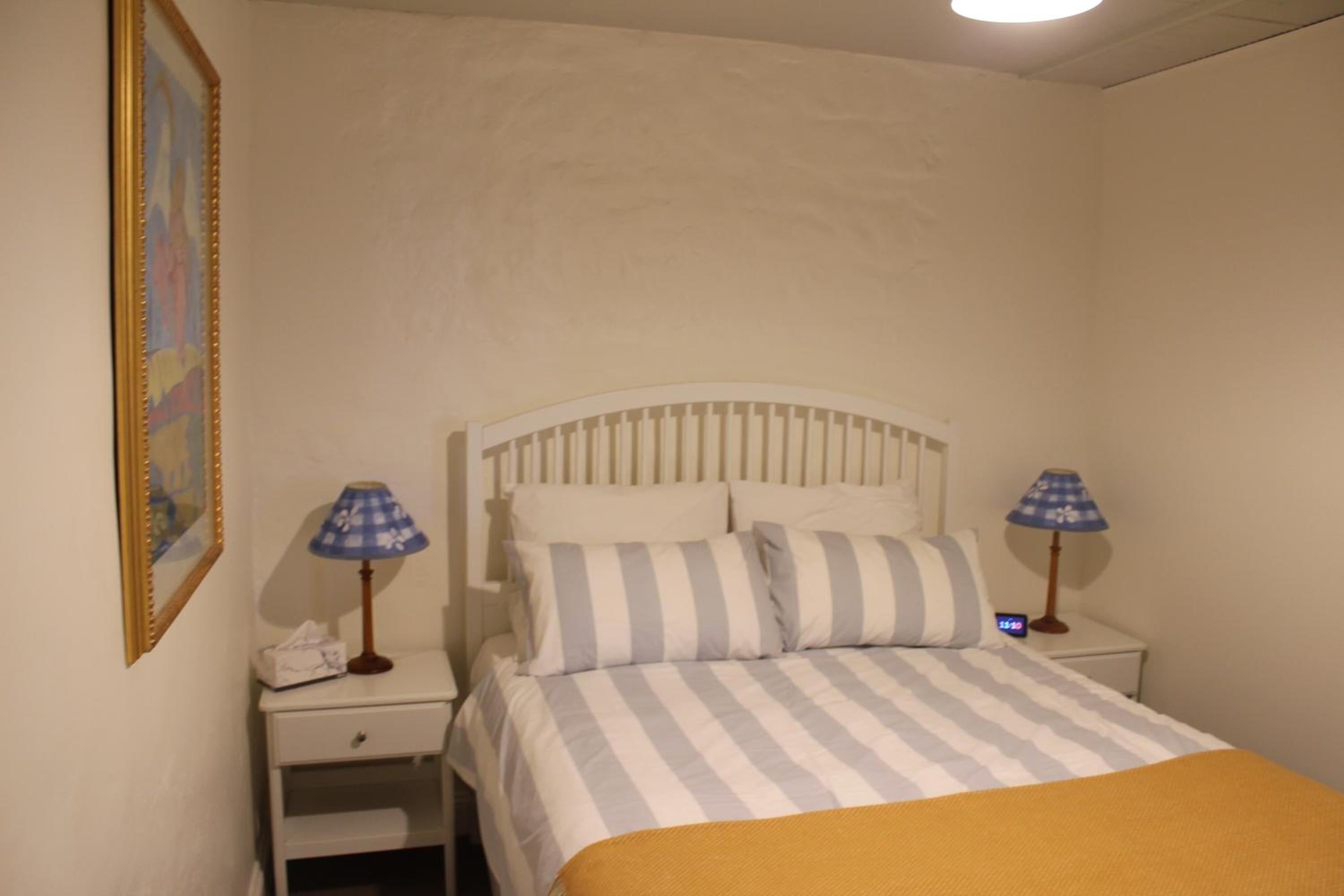 Deluxe Double or Twin Room with City View