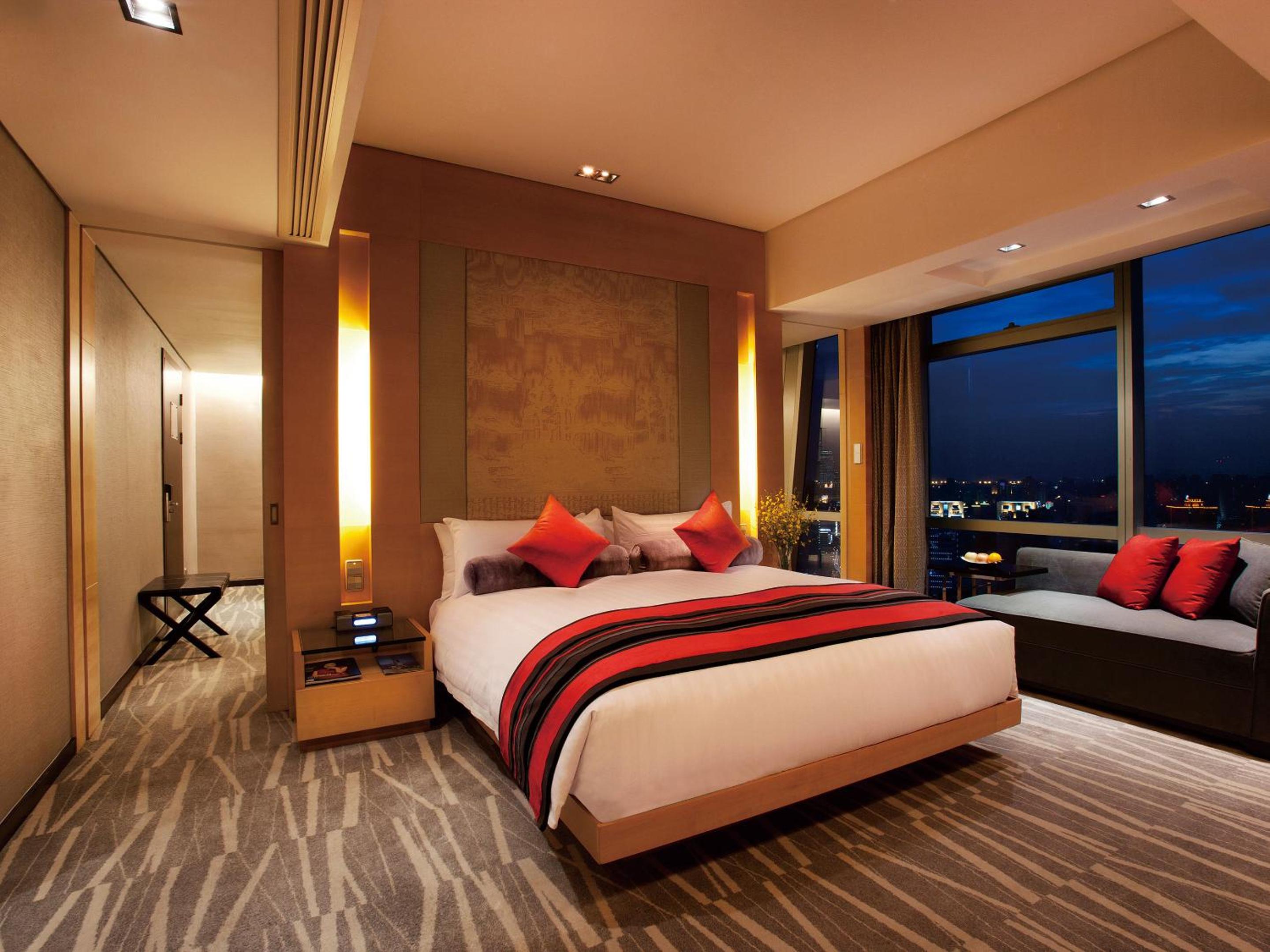 Club Suite