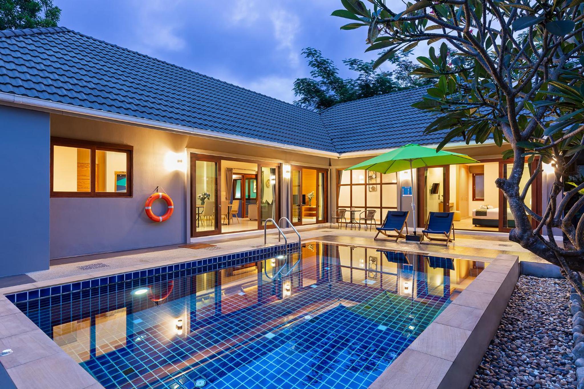 Three-Bedroom Villa photo 3