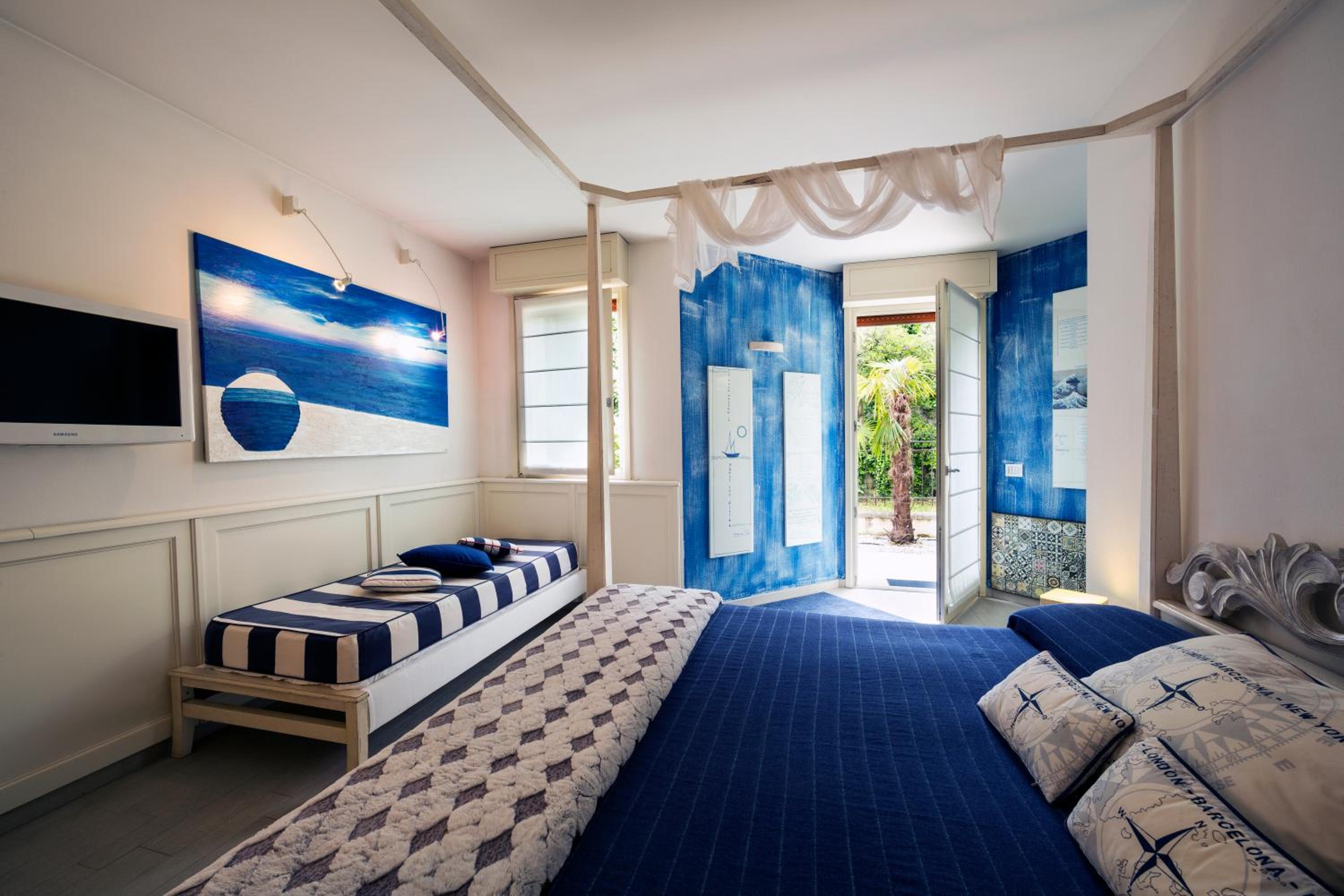 Superior Double Room photo 3