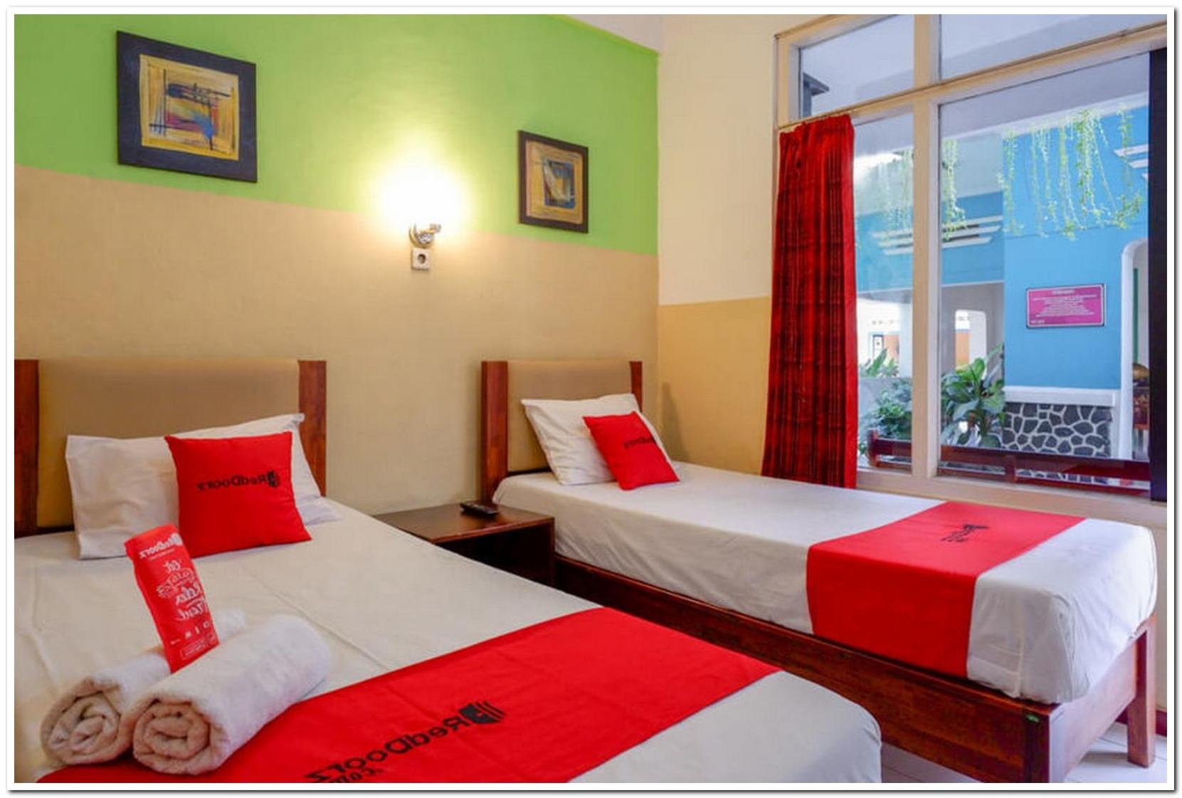 Deluxe Twin Room - Photo 3