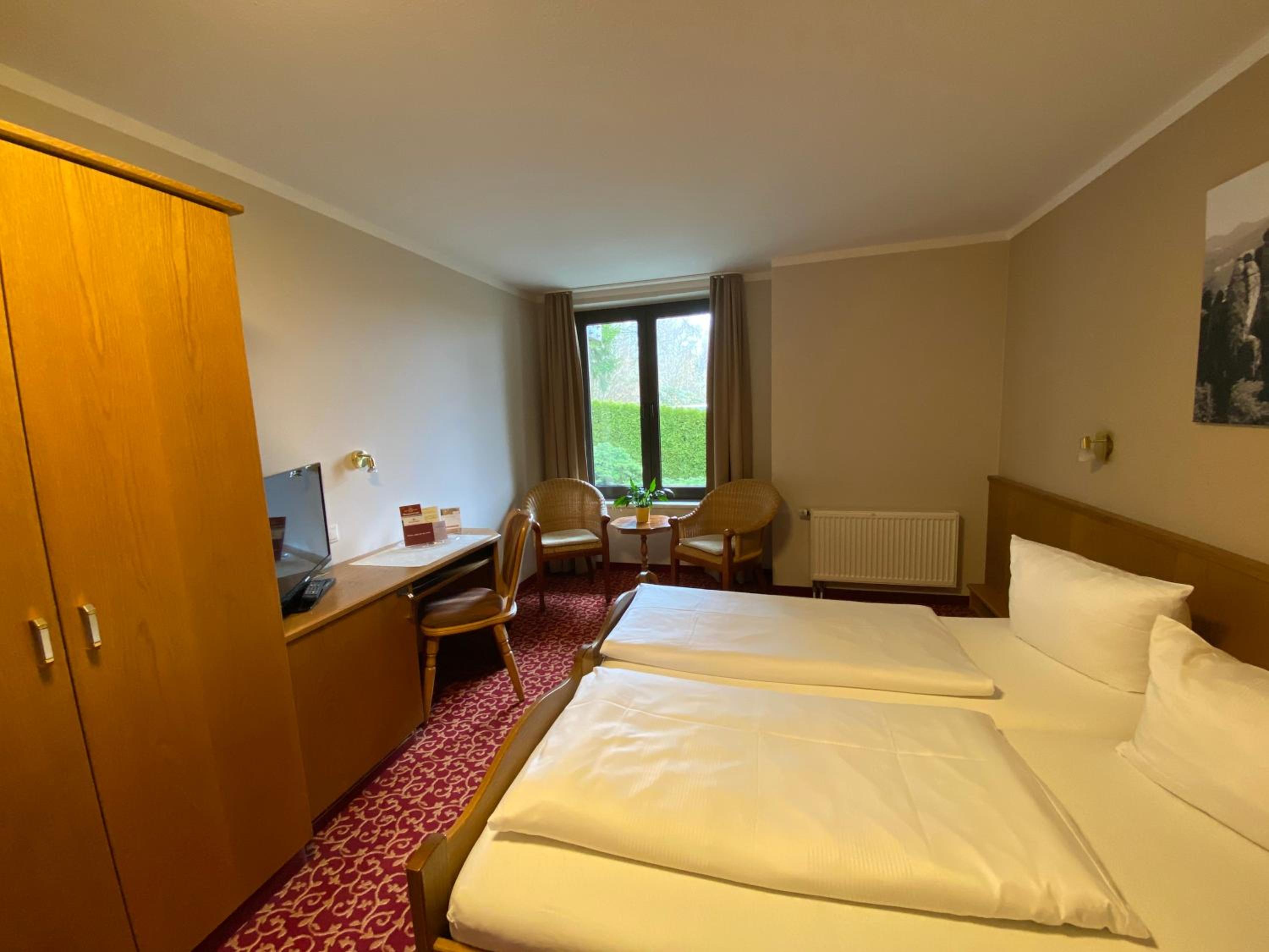 Standard Double Room - Photo 1