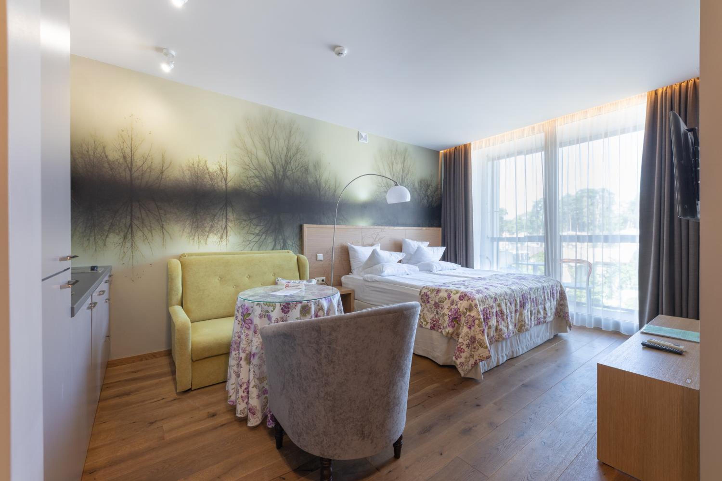 Family Two-Bedroom Apartment with Sauna Access