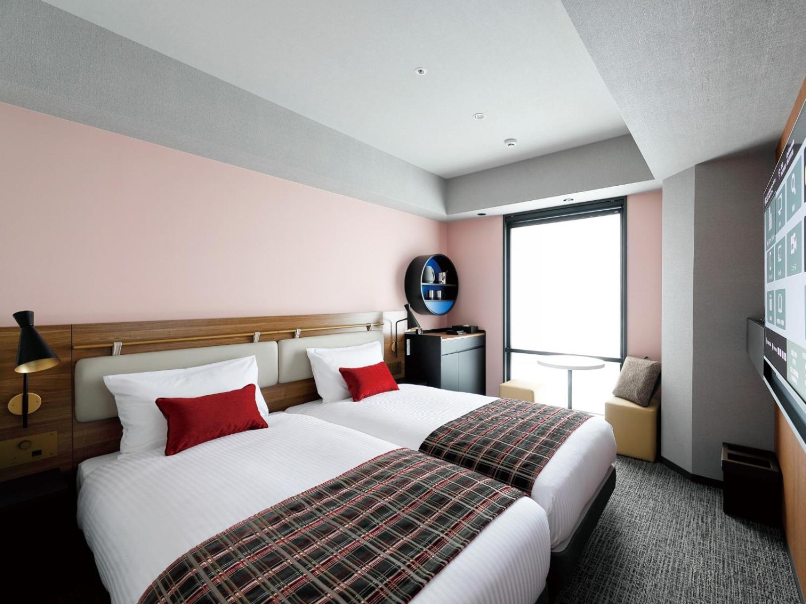 Smoking - Hollywood Twin Room