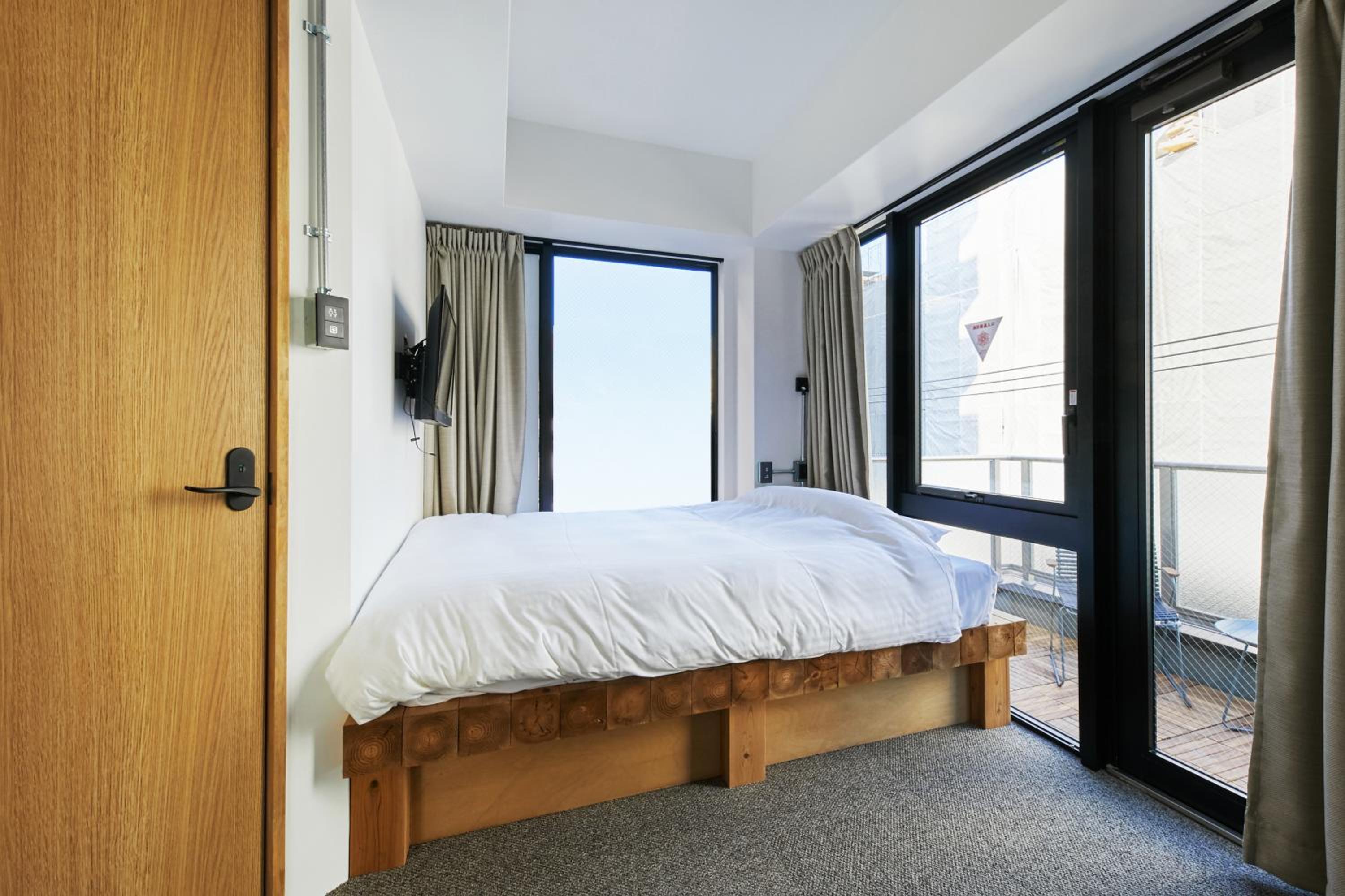 Superior Double Room - No Cleaning for Consecutive Night Stays - Photo 1
