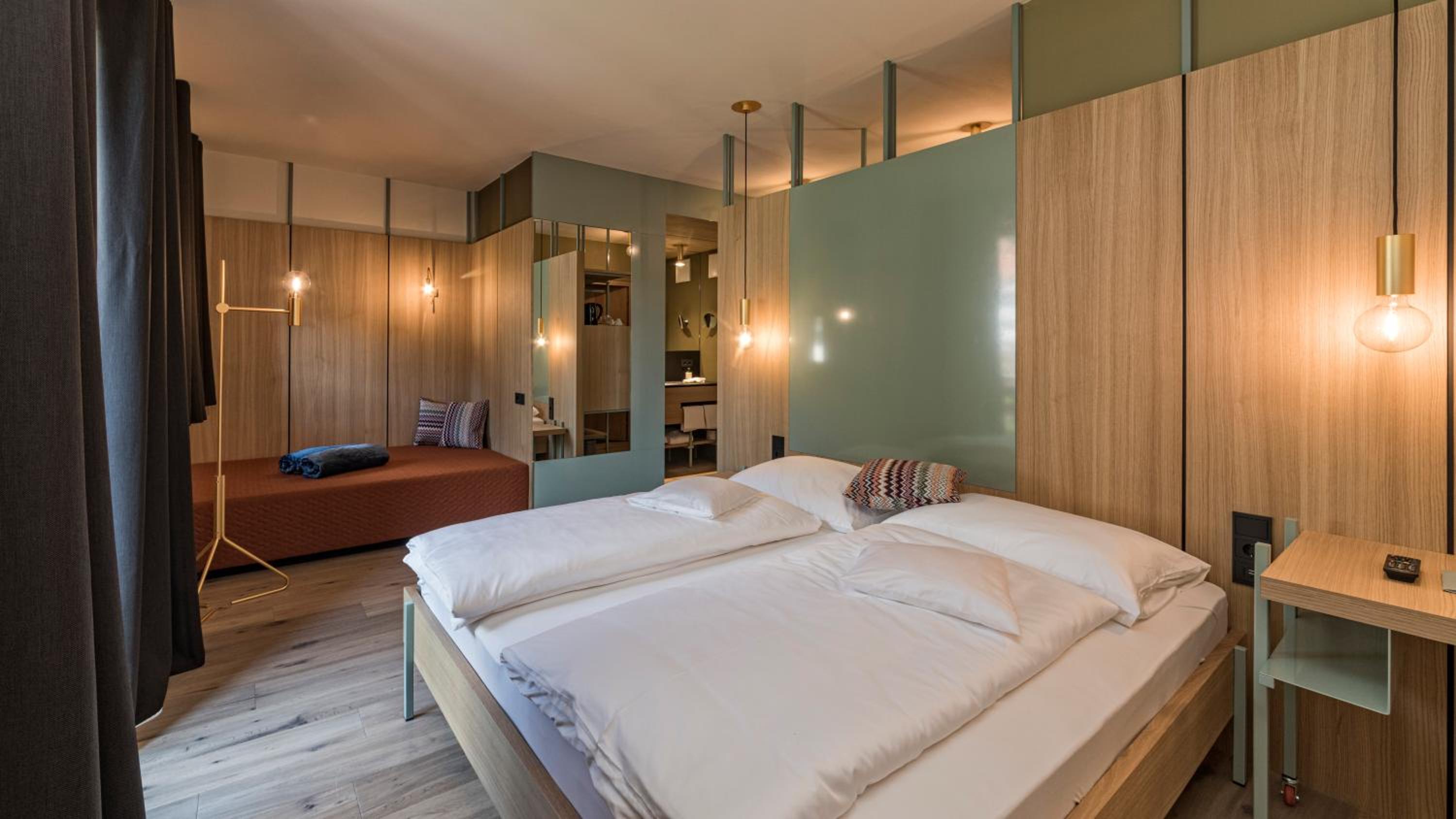 Deluxe Double Room - Photo 3