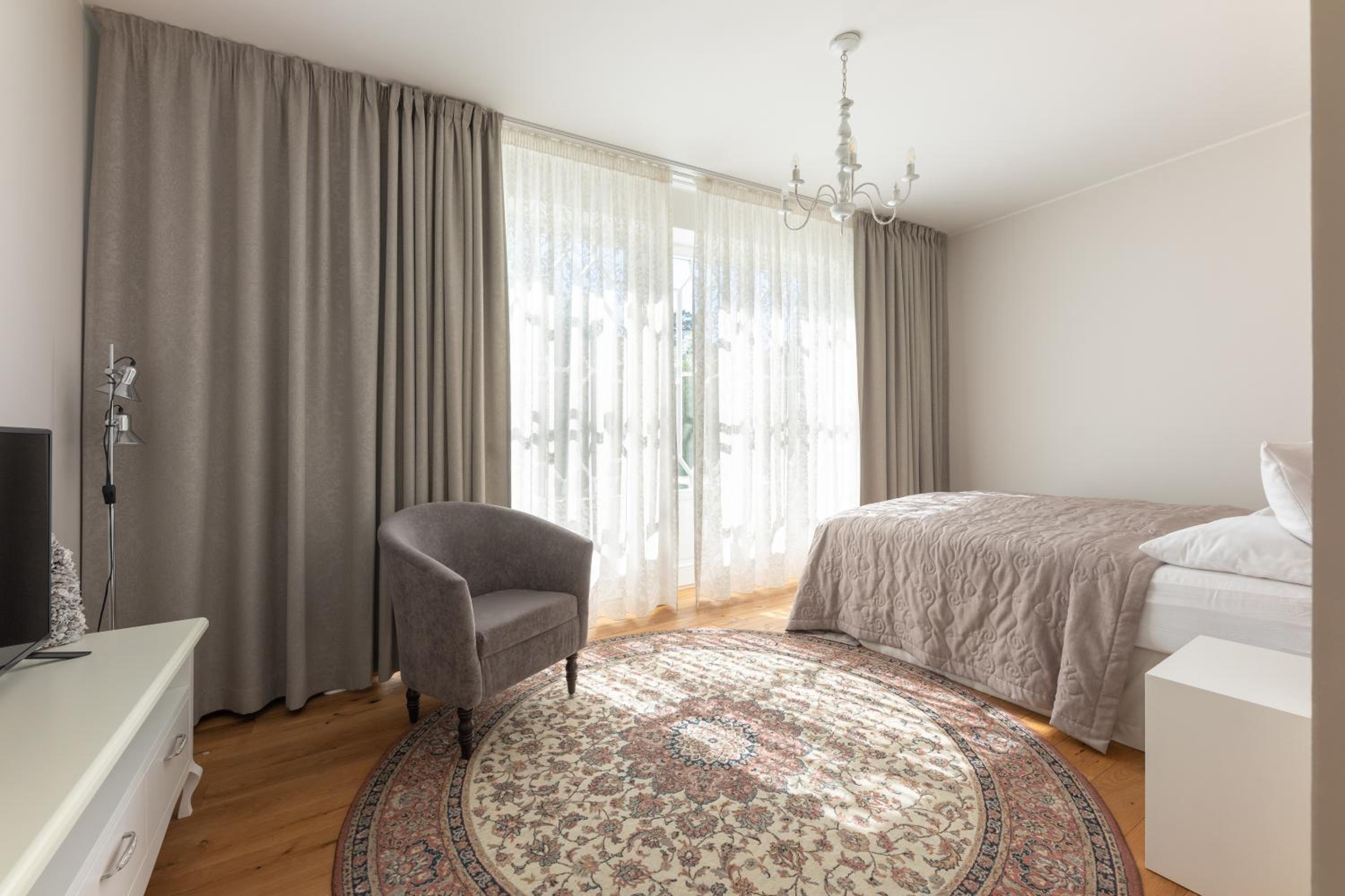 Exclusive Duplex Apartment with Sauna Access photo 3
