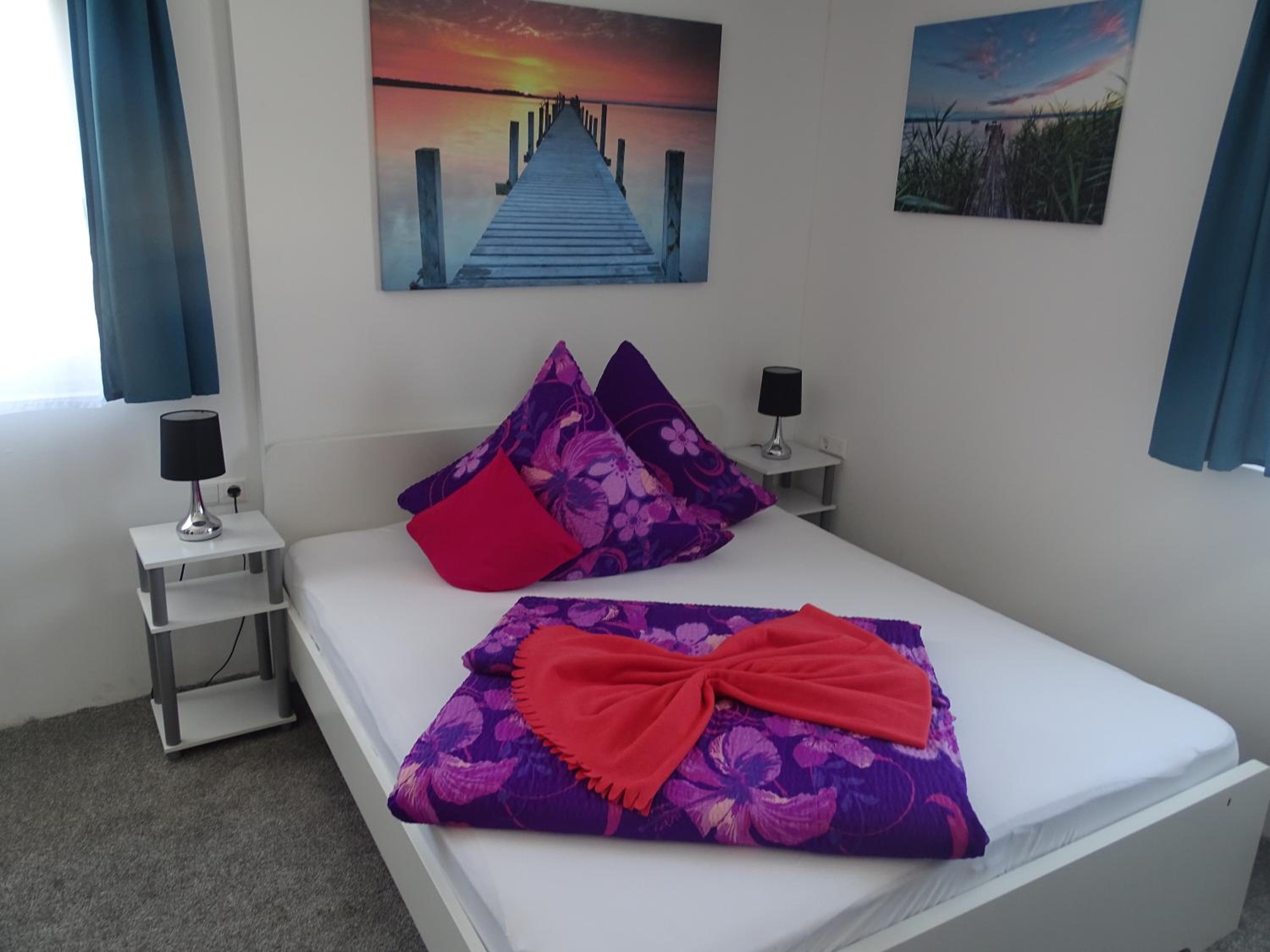 Standard Double Room - Photo 5