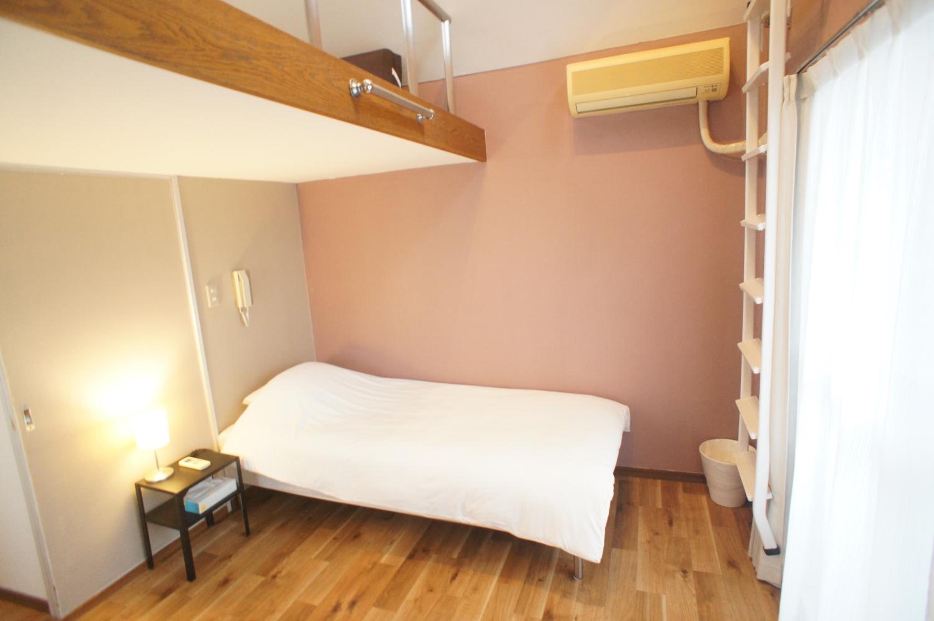 Double Room - Photo 4