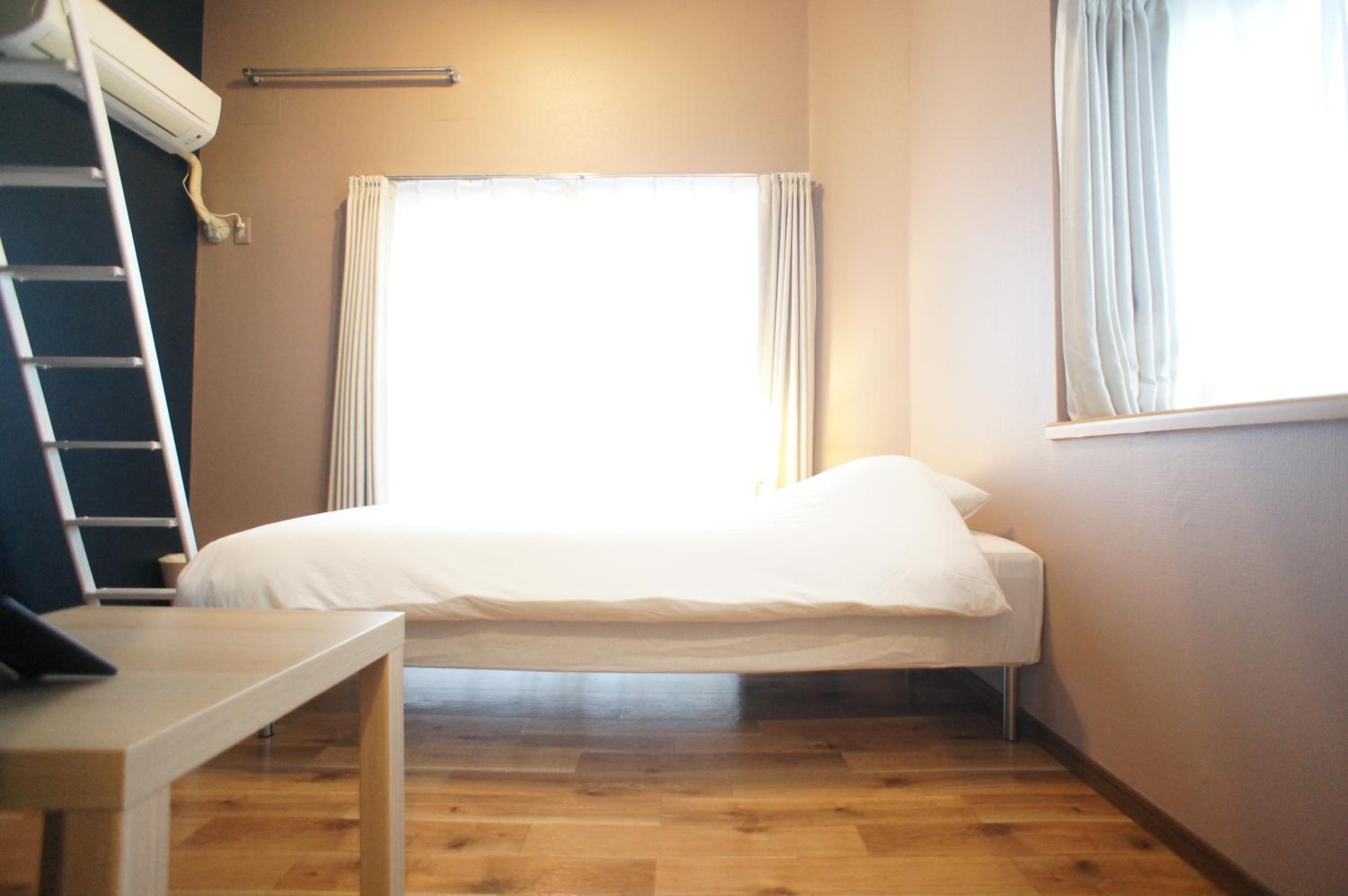 Double Room - Photo 14
