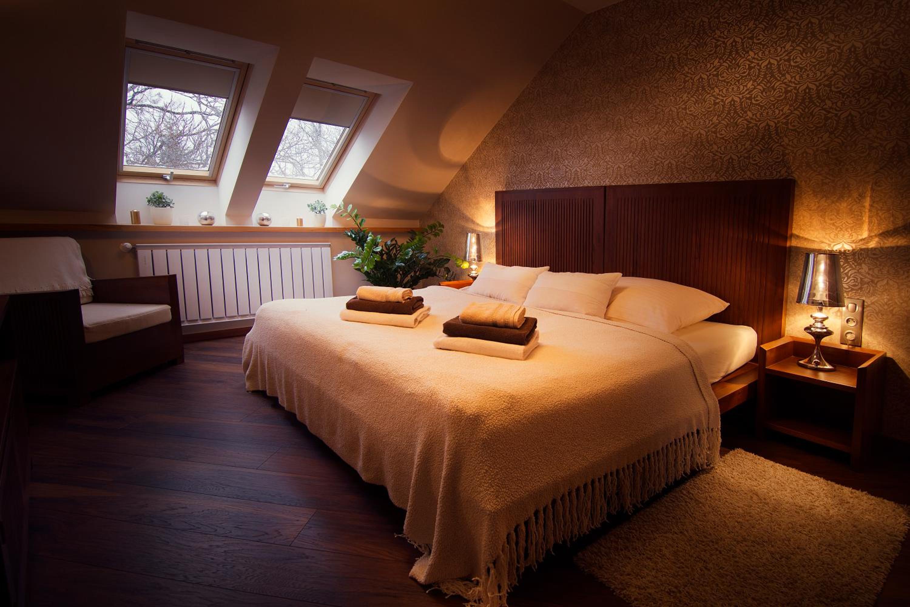 Large Apartment with Private Sauna - Photo 4