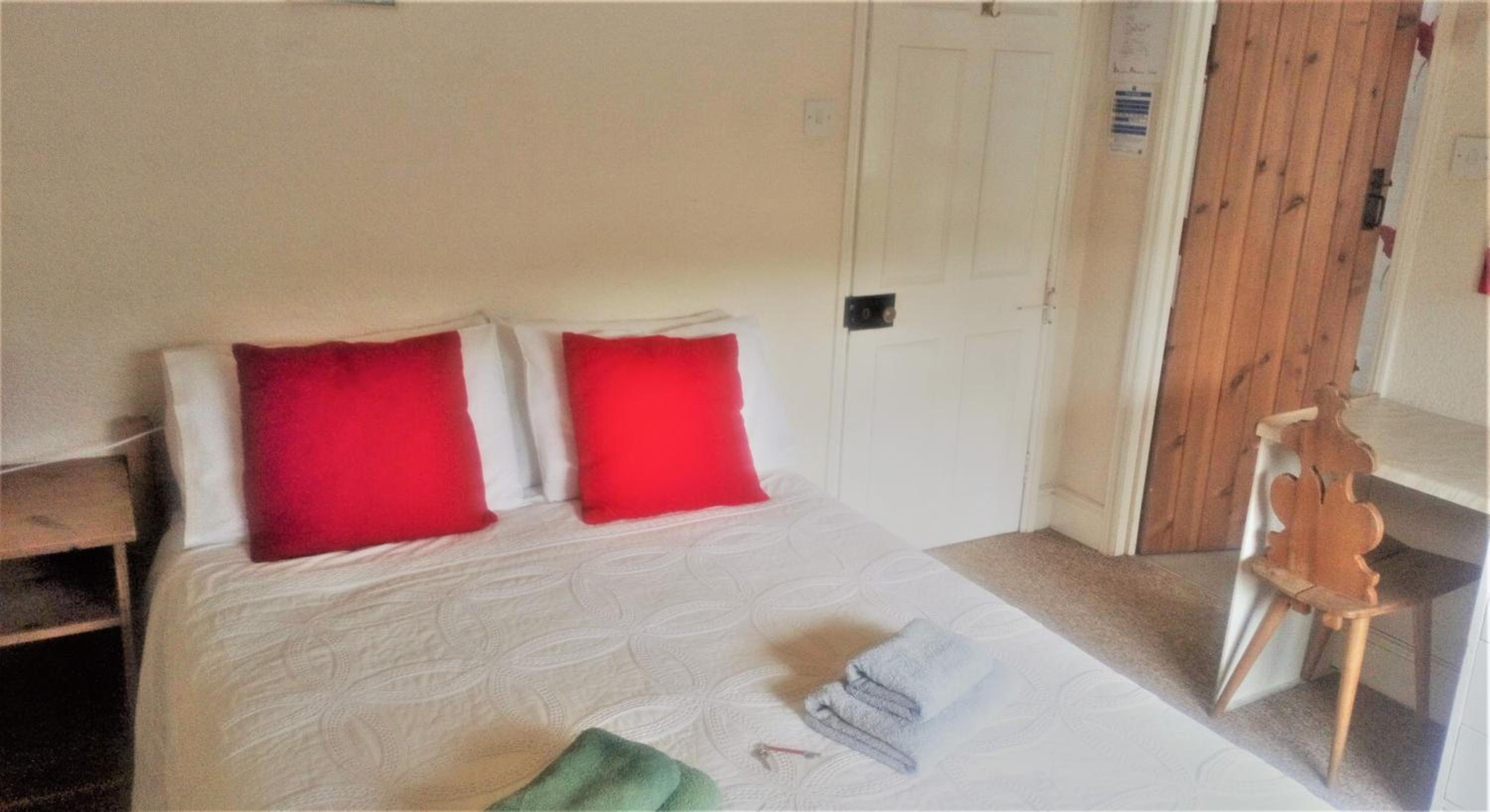 Double Room with Private Bathroom photo 1