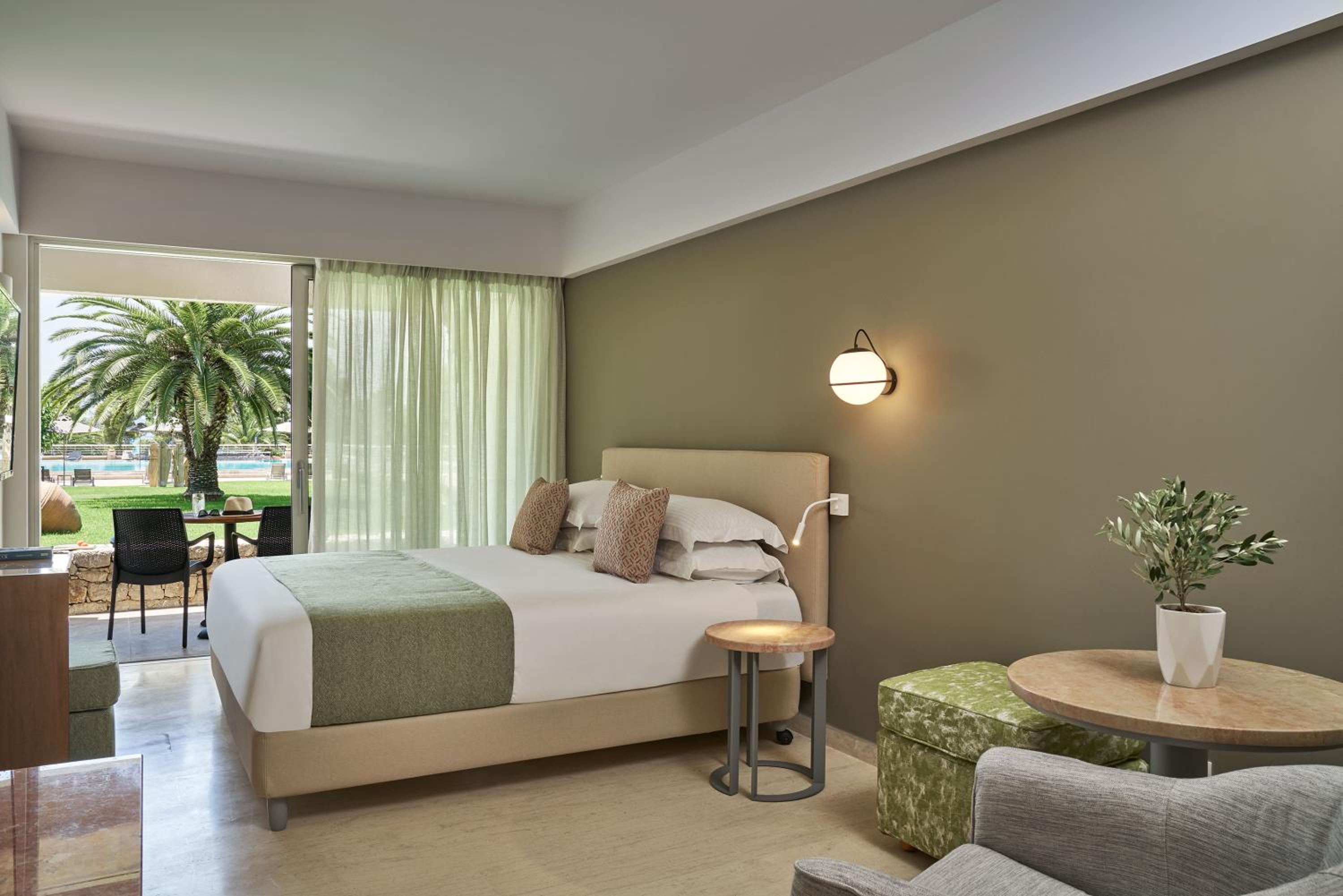 Superior Double or Twin Room with Garden View