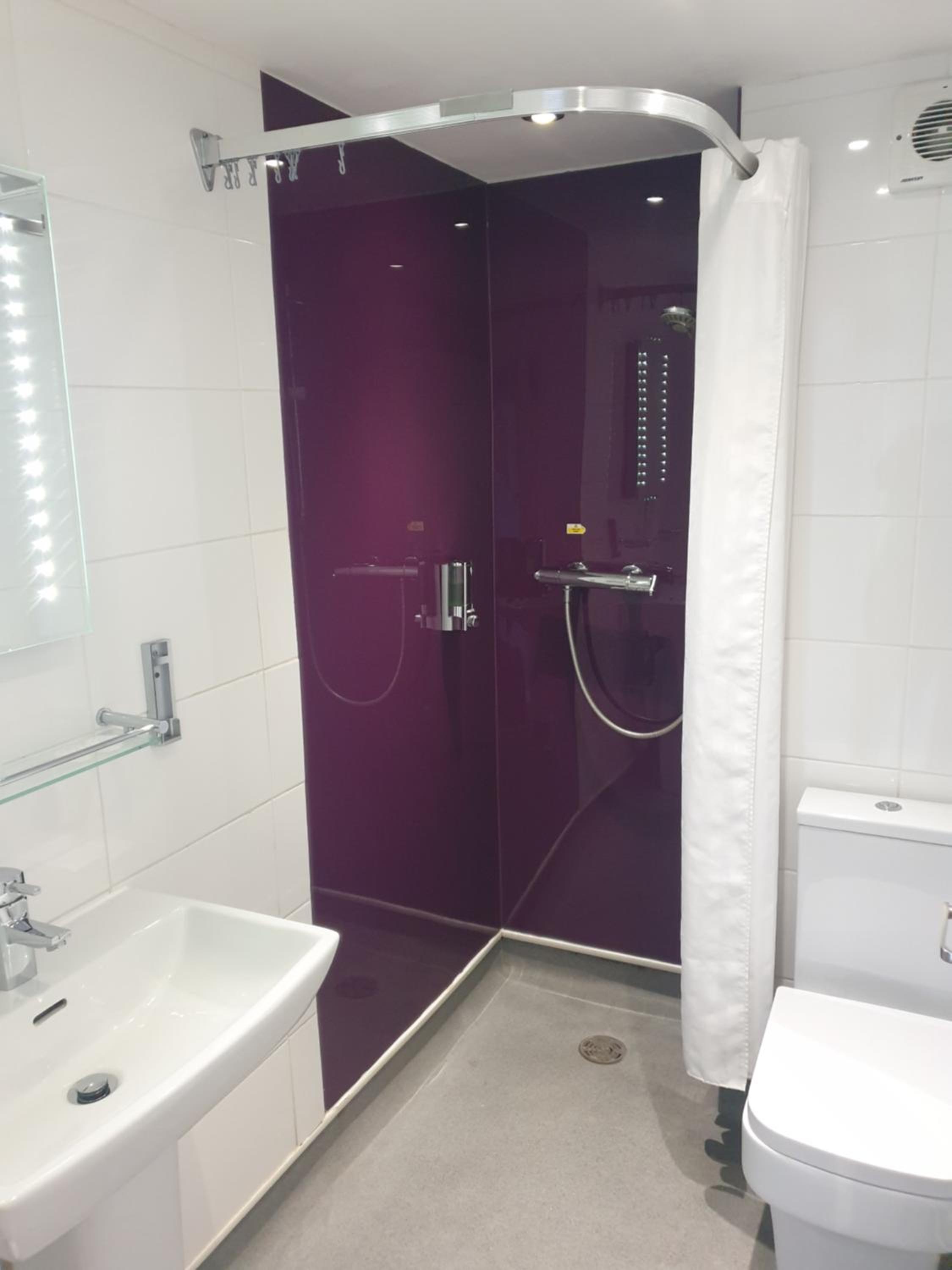 Double Room - Photo 2