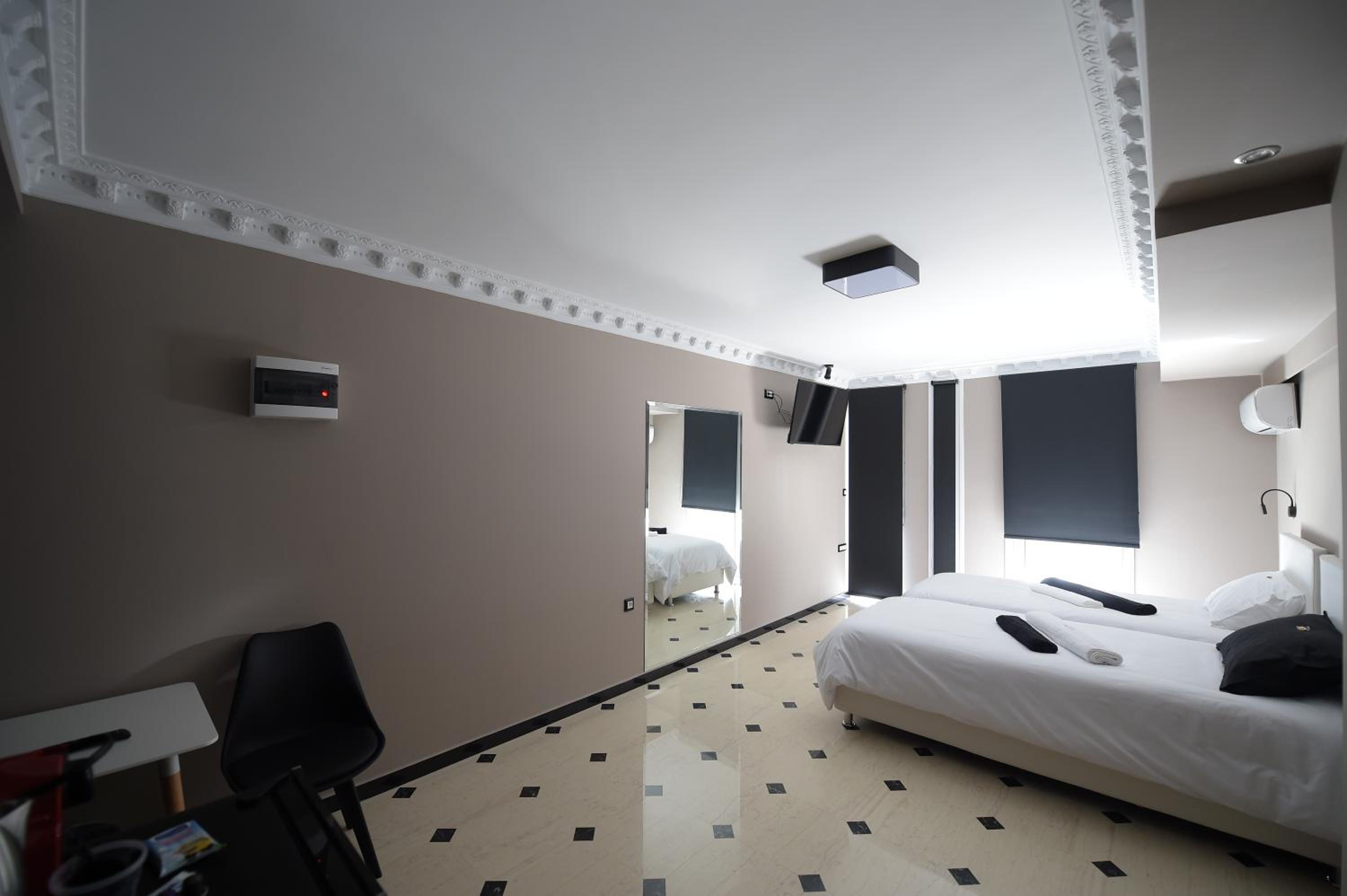 Deluxe Junior Suite photo 1