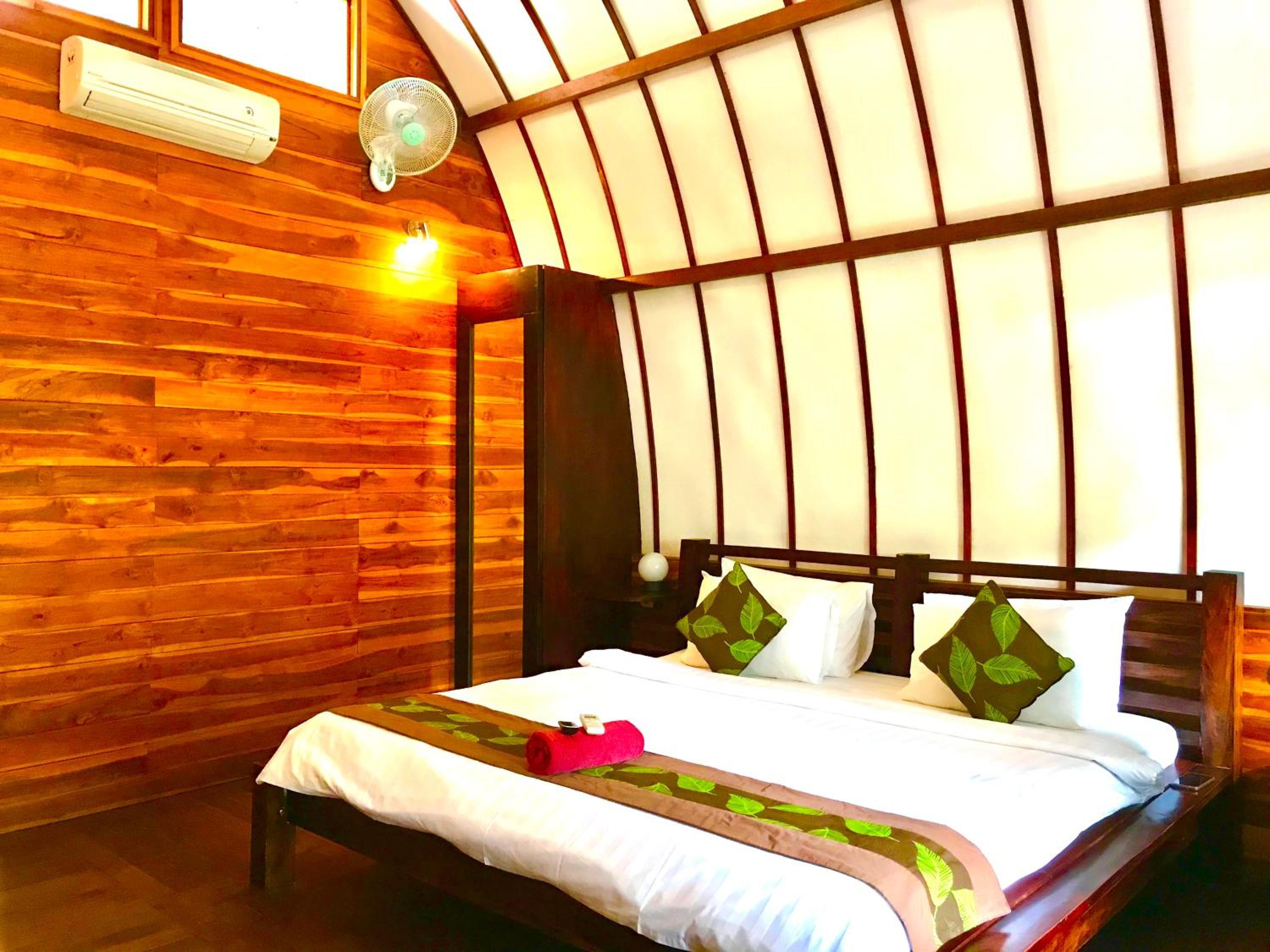 Cottage Double or Twin Room with Garden View - Photo 11