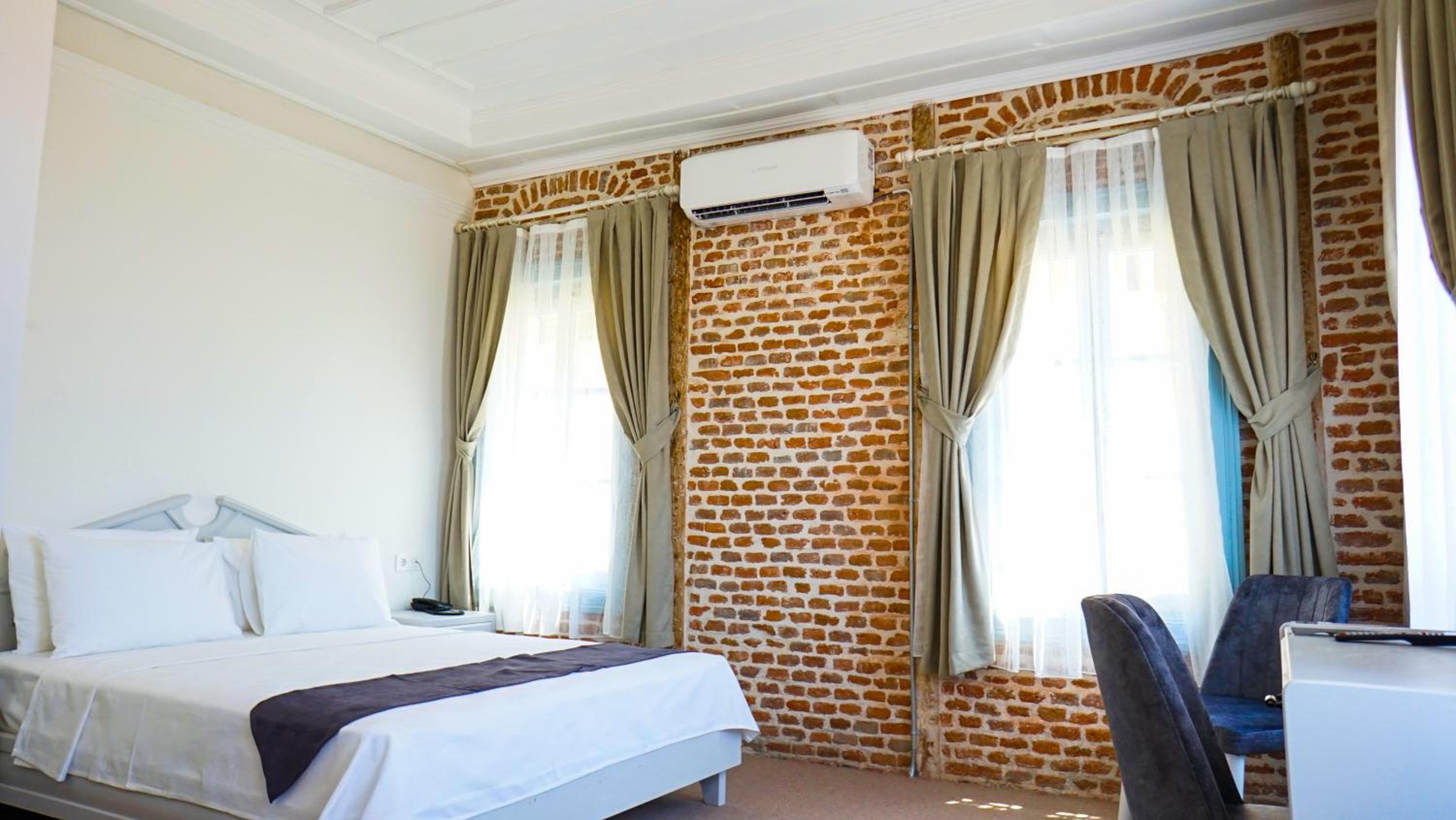 Junior Suite with Sea View photo 3