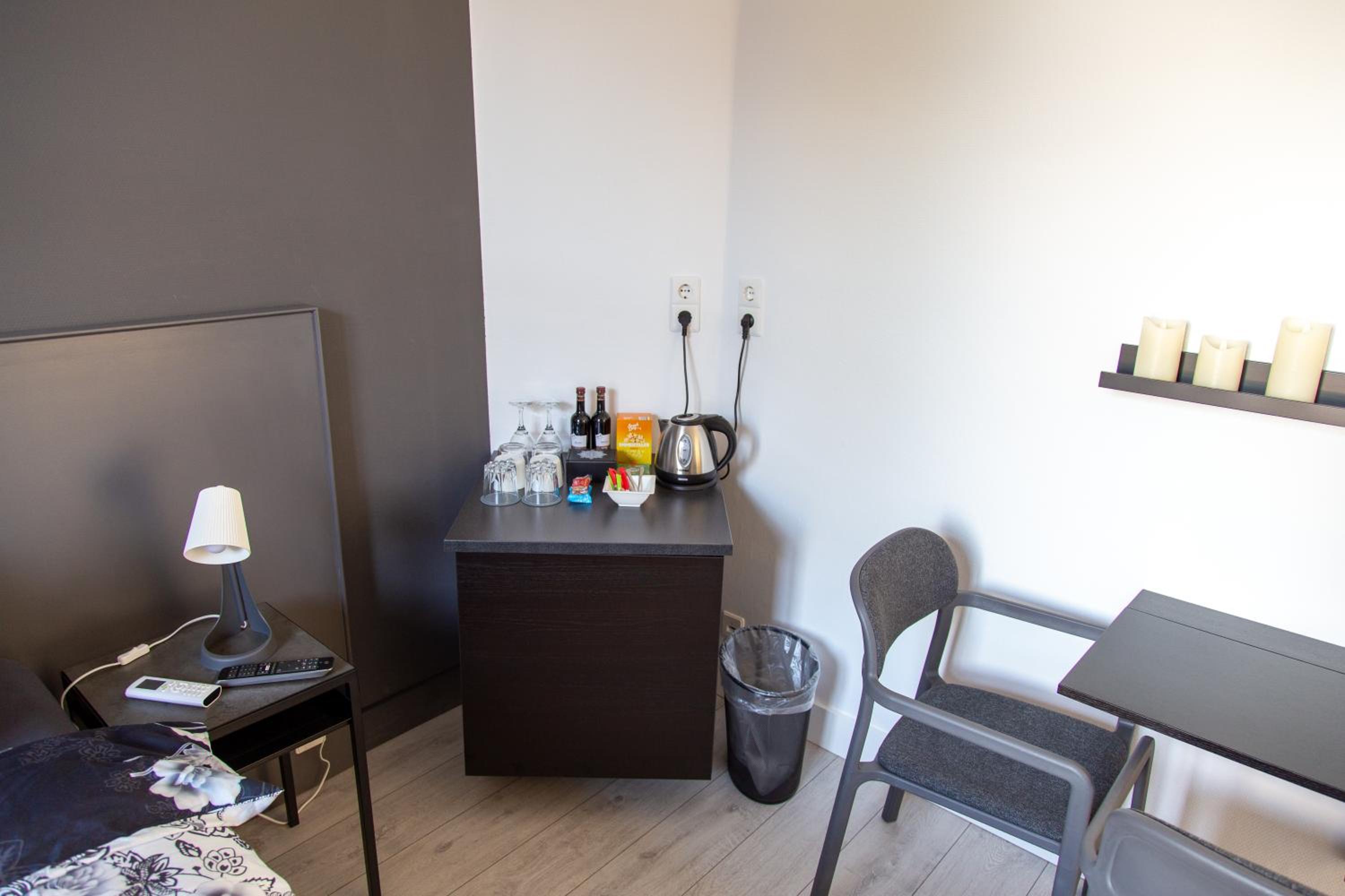 Deluxe Double Room with Bath photo 1