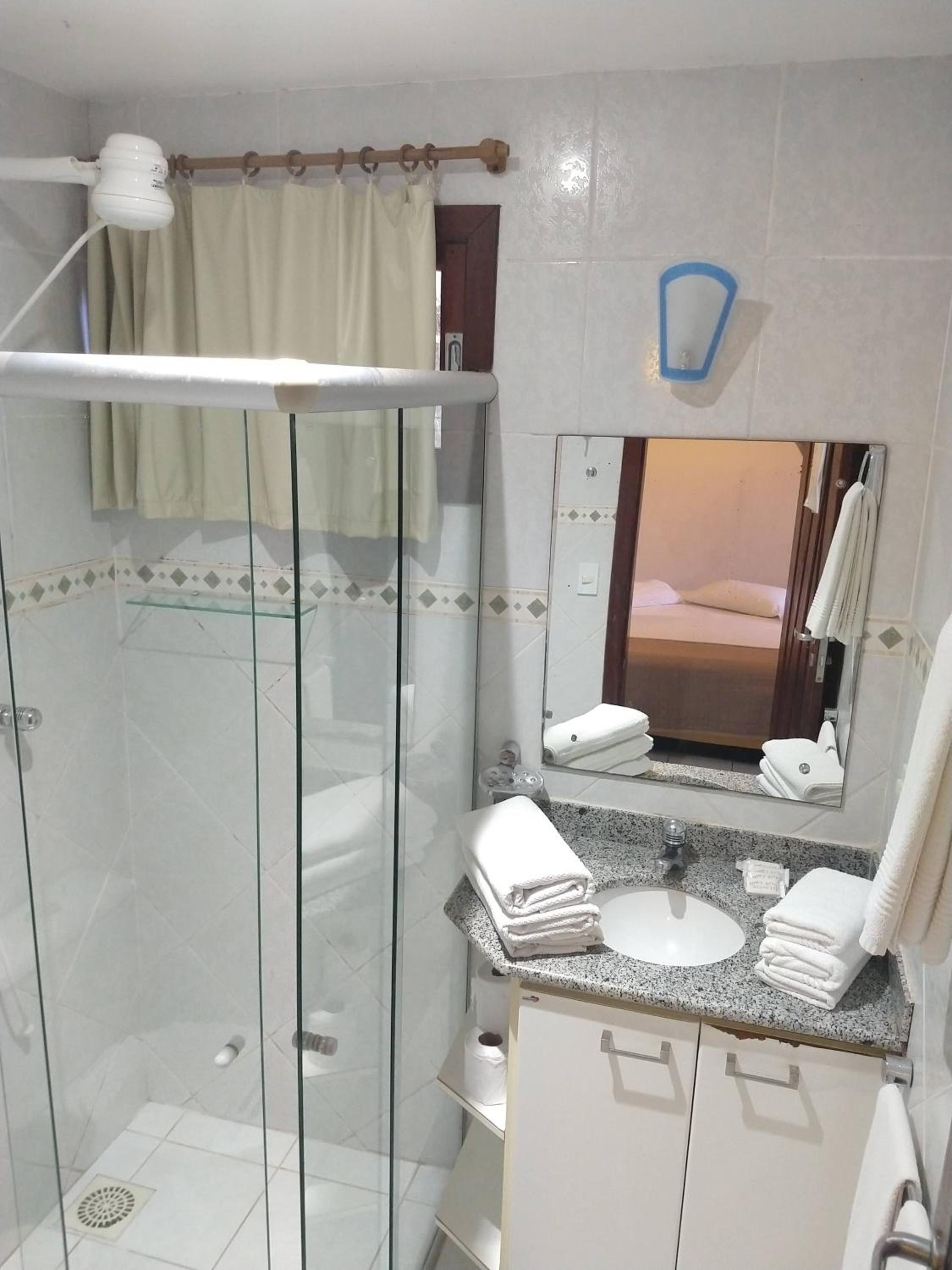 Deluxe Double Room - Photo 8