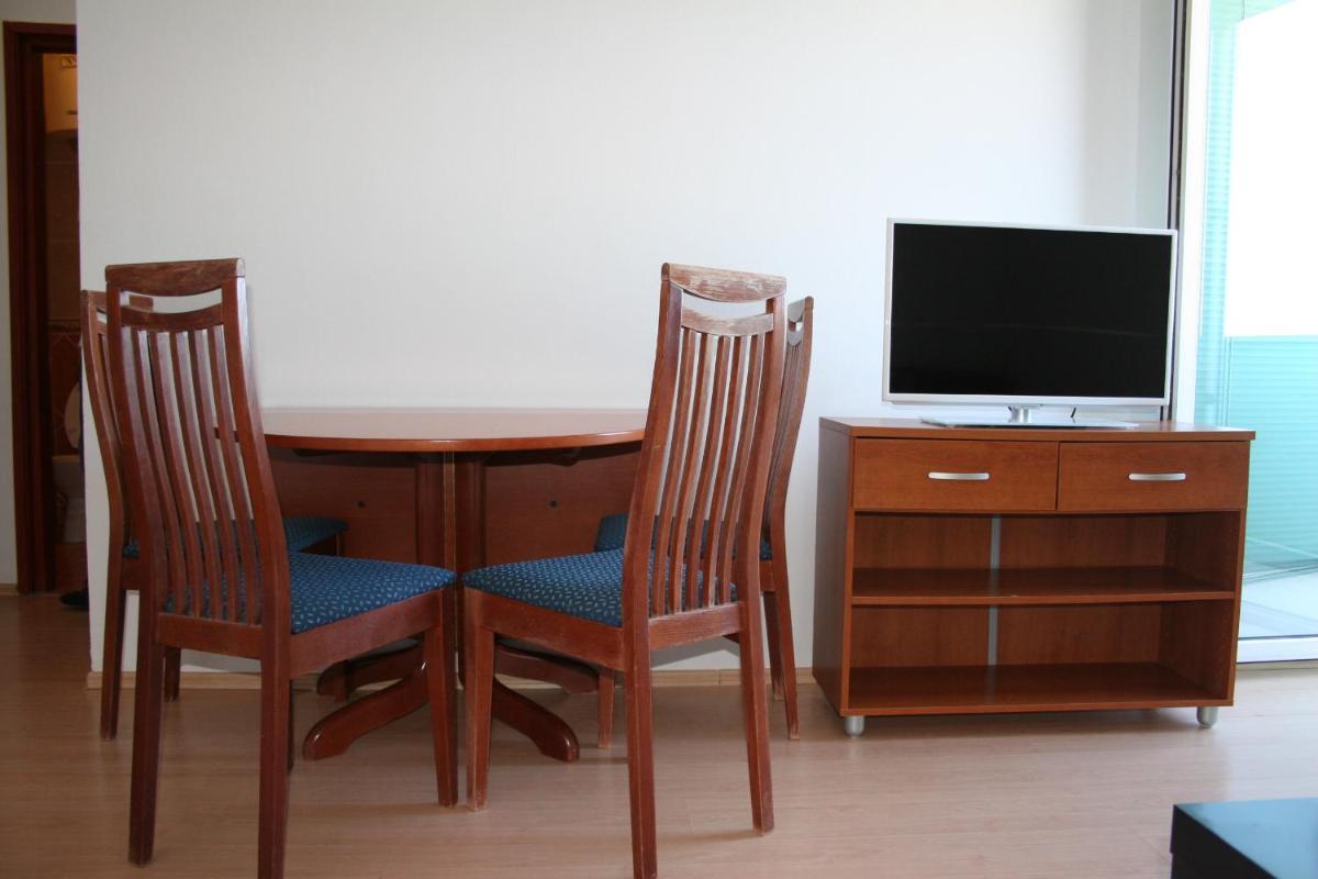 Apartment with Sea View - Photo 24