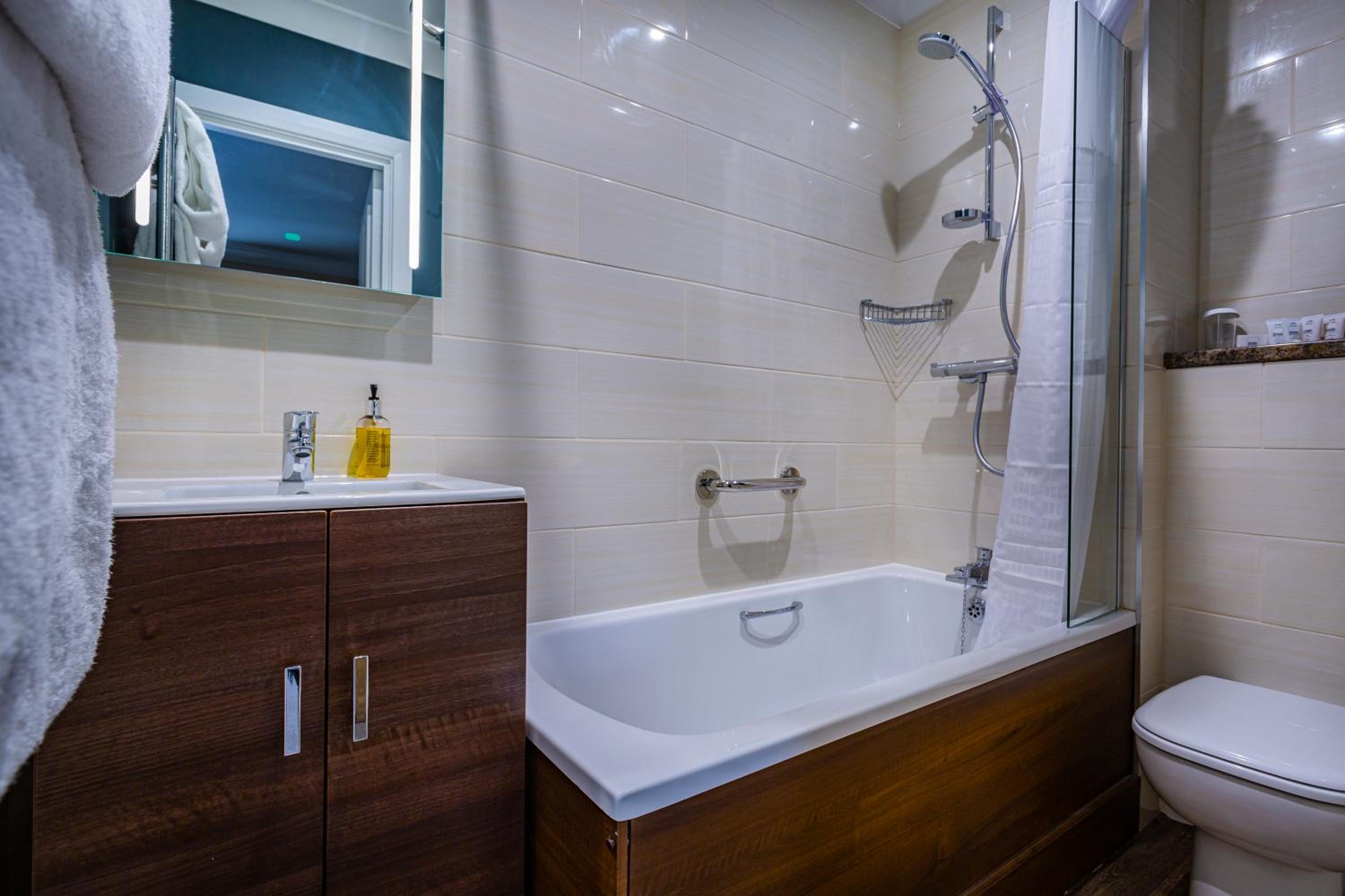 Superior Twin Room photo 2