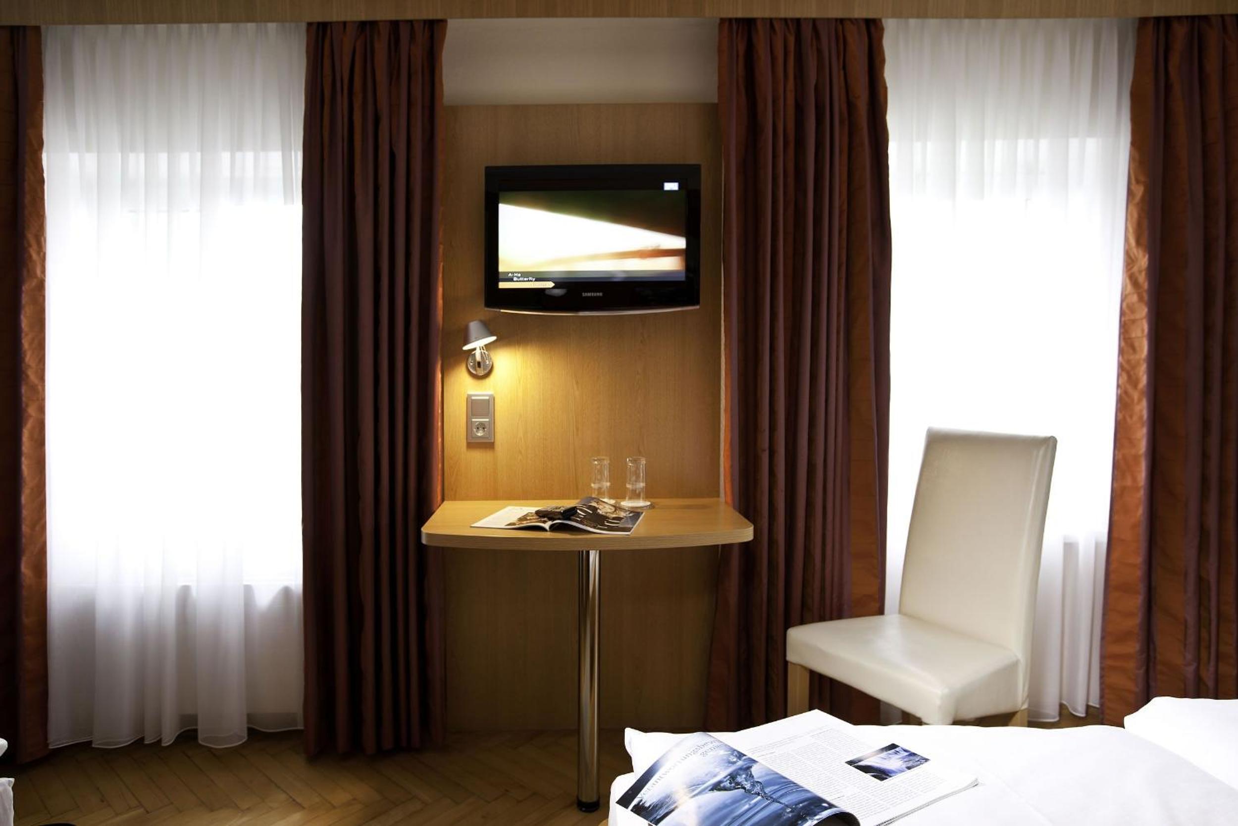 Triple Room - Photo 1