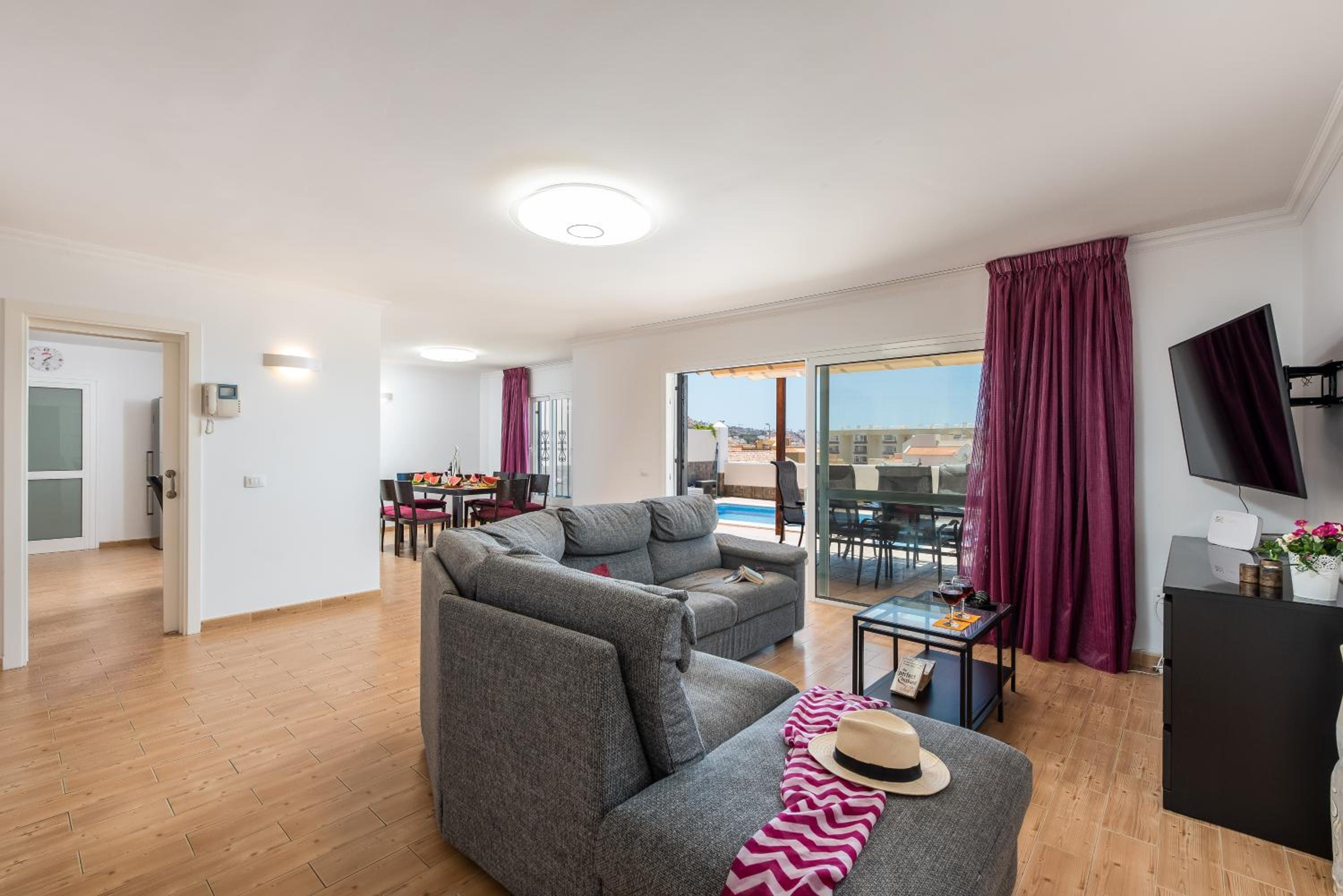 Villa con piscina privada