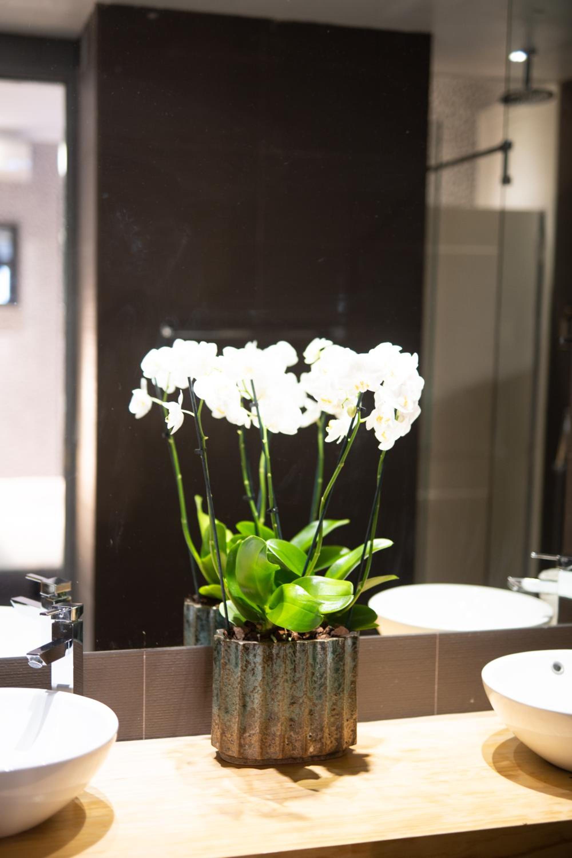 Three-Bedroom Apartment - Photo 70