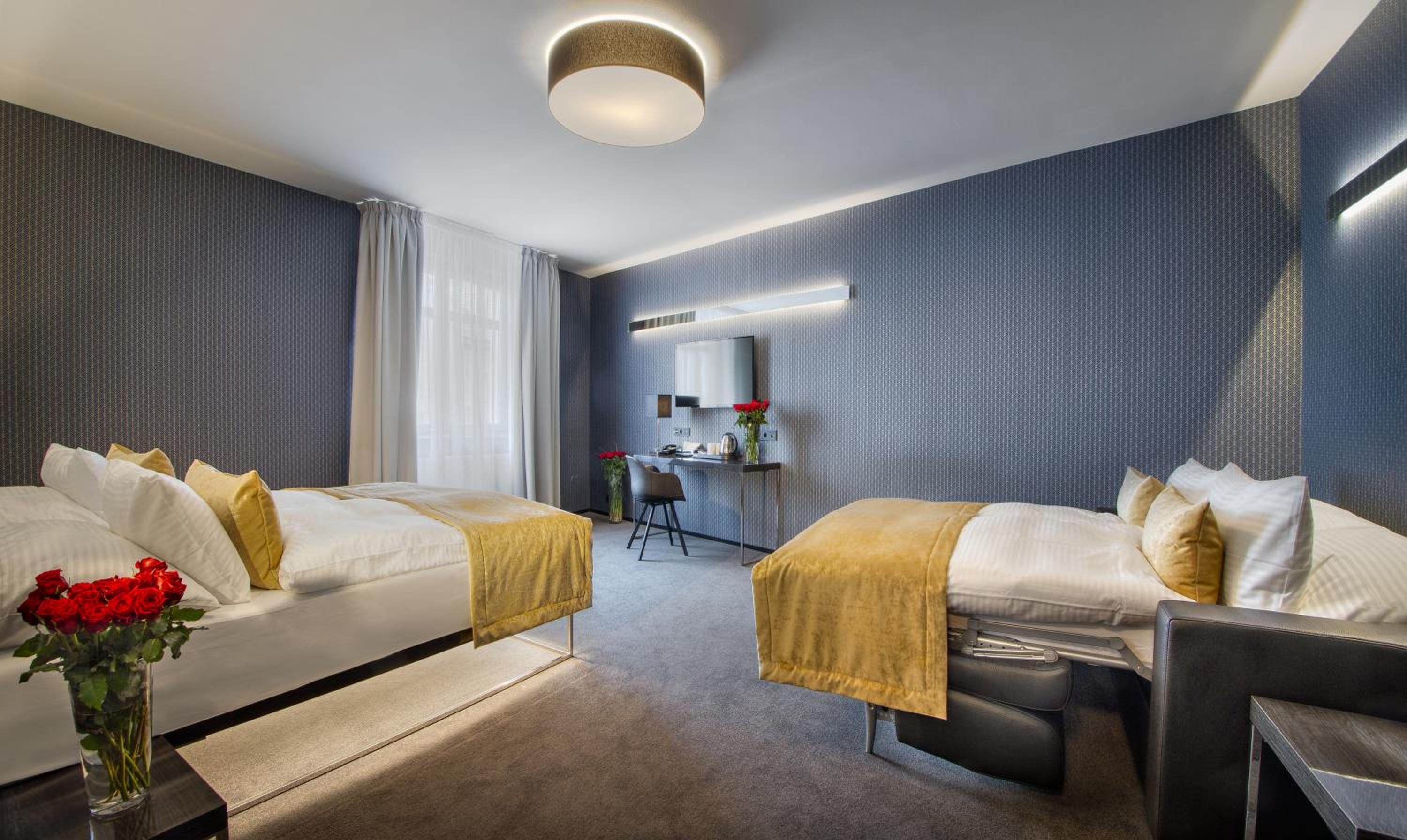 Deluxe Quadruple Room