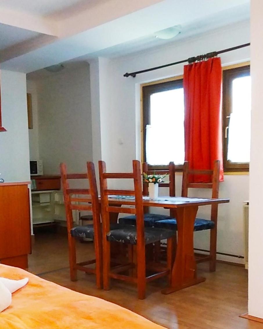 Studio with Garden View - Photo 4