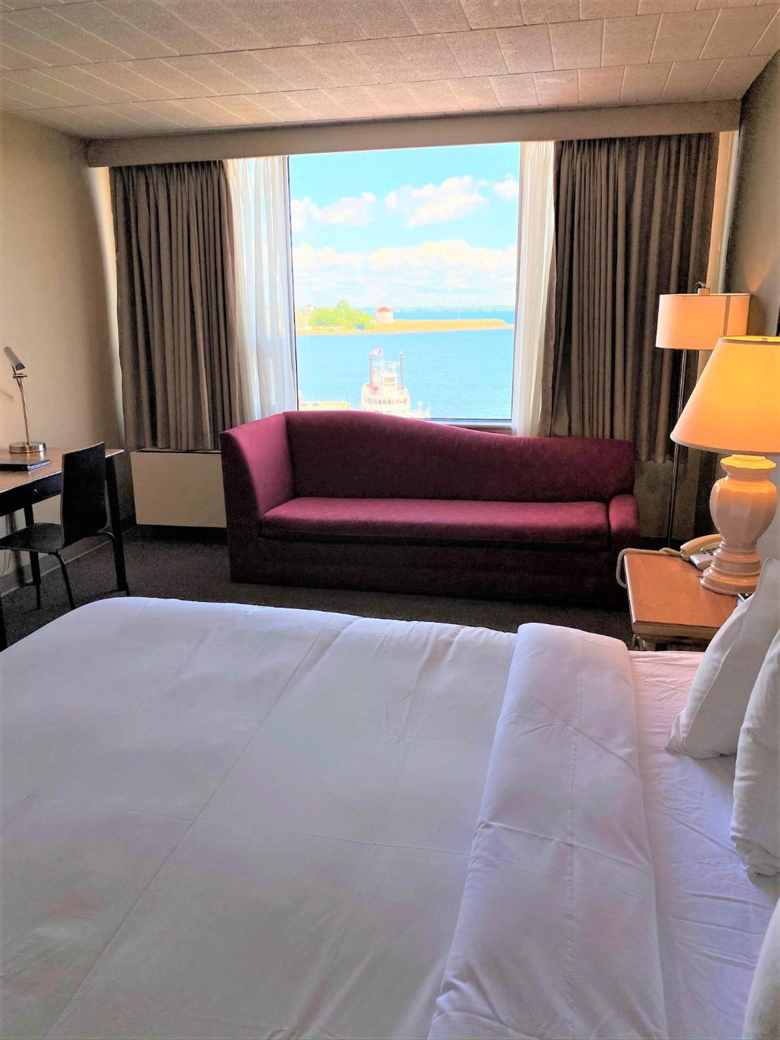 King Room with Lake View photo 3