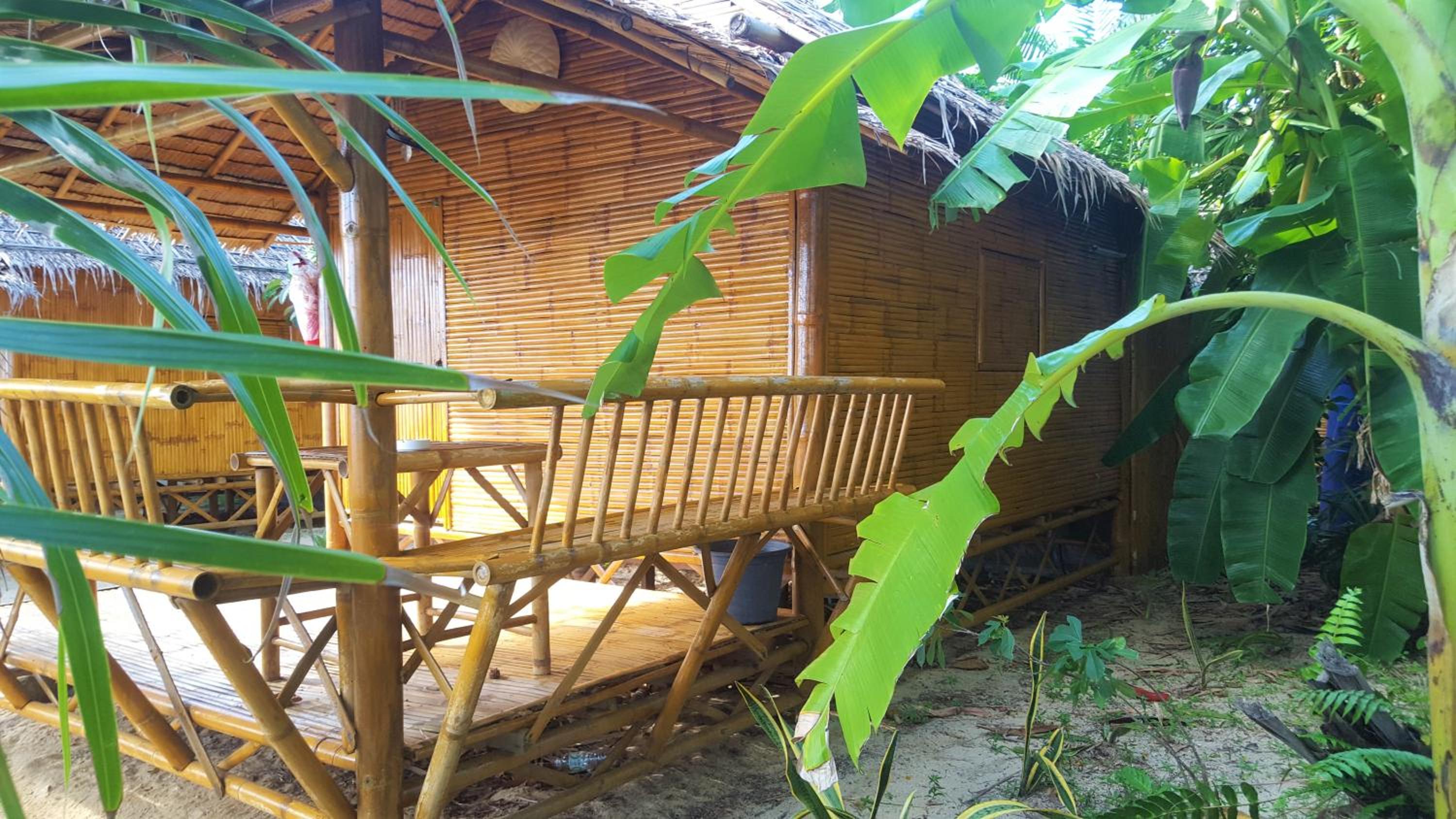 Bungalow Road Side - Photo 9