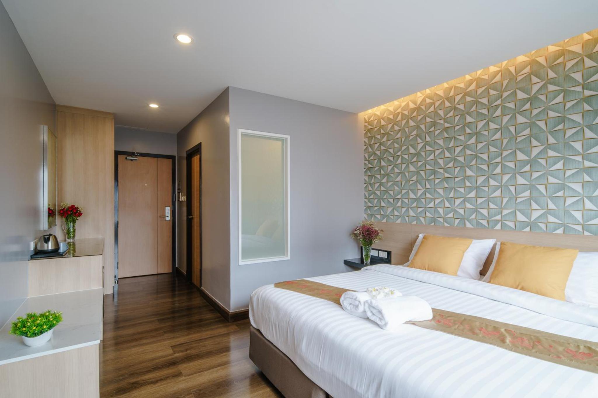 Deluxe Double Room photo 2