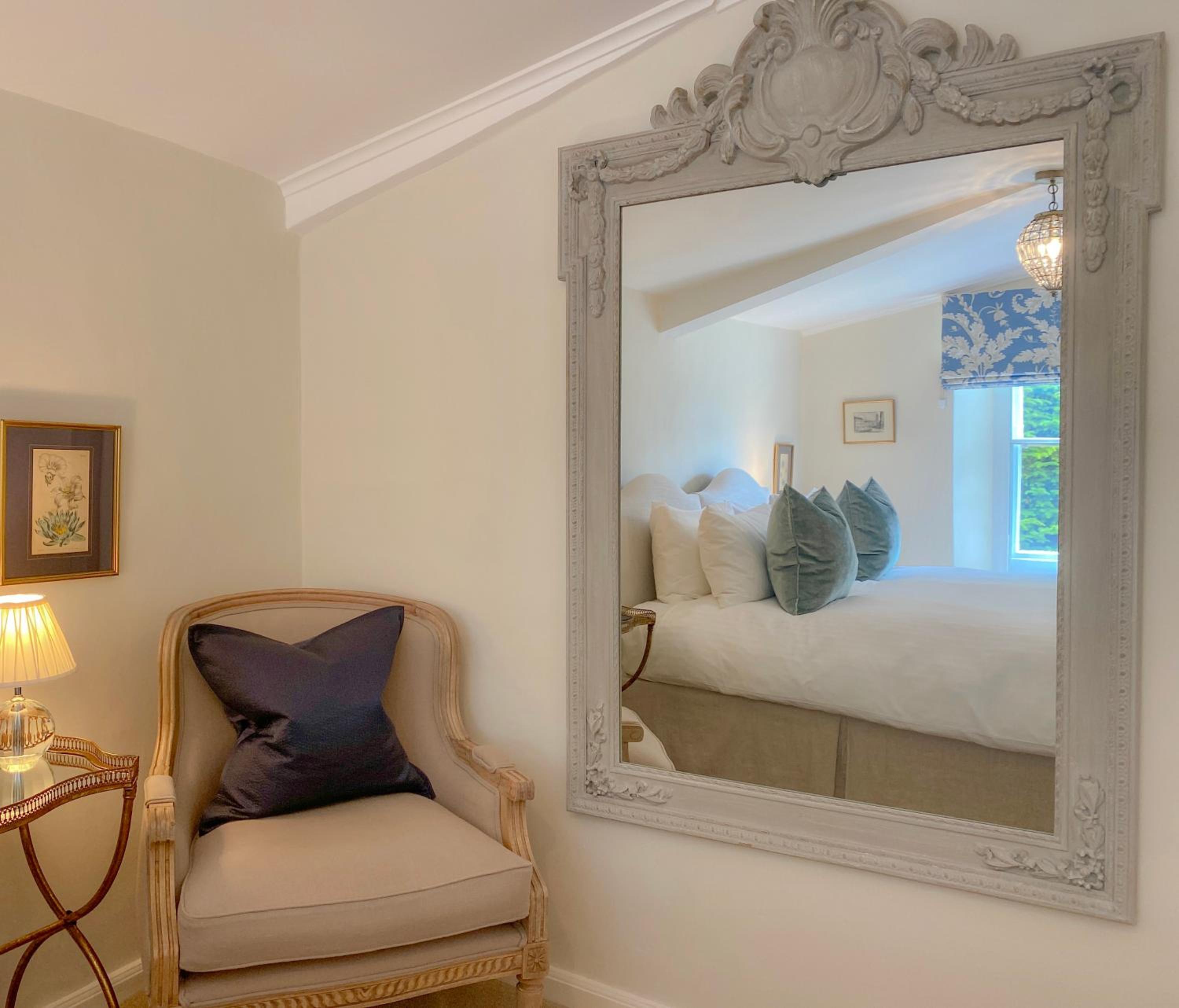 Super King or Twin Room with Bath - Dog Friendly photo 1