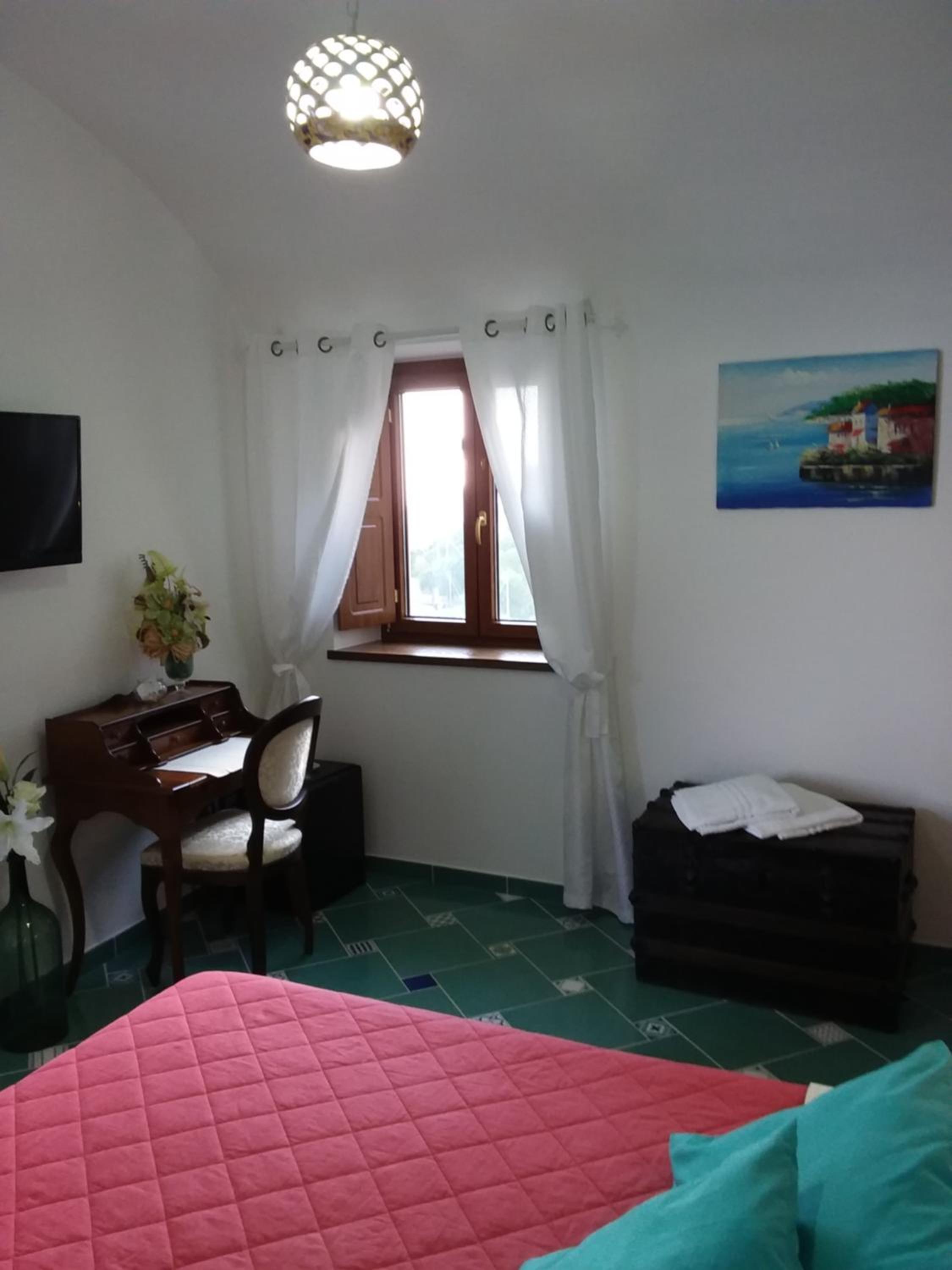 Double Room with Mountain View - Photo 9