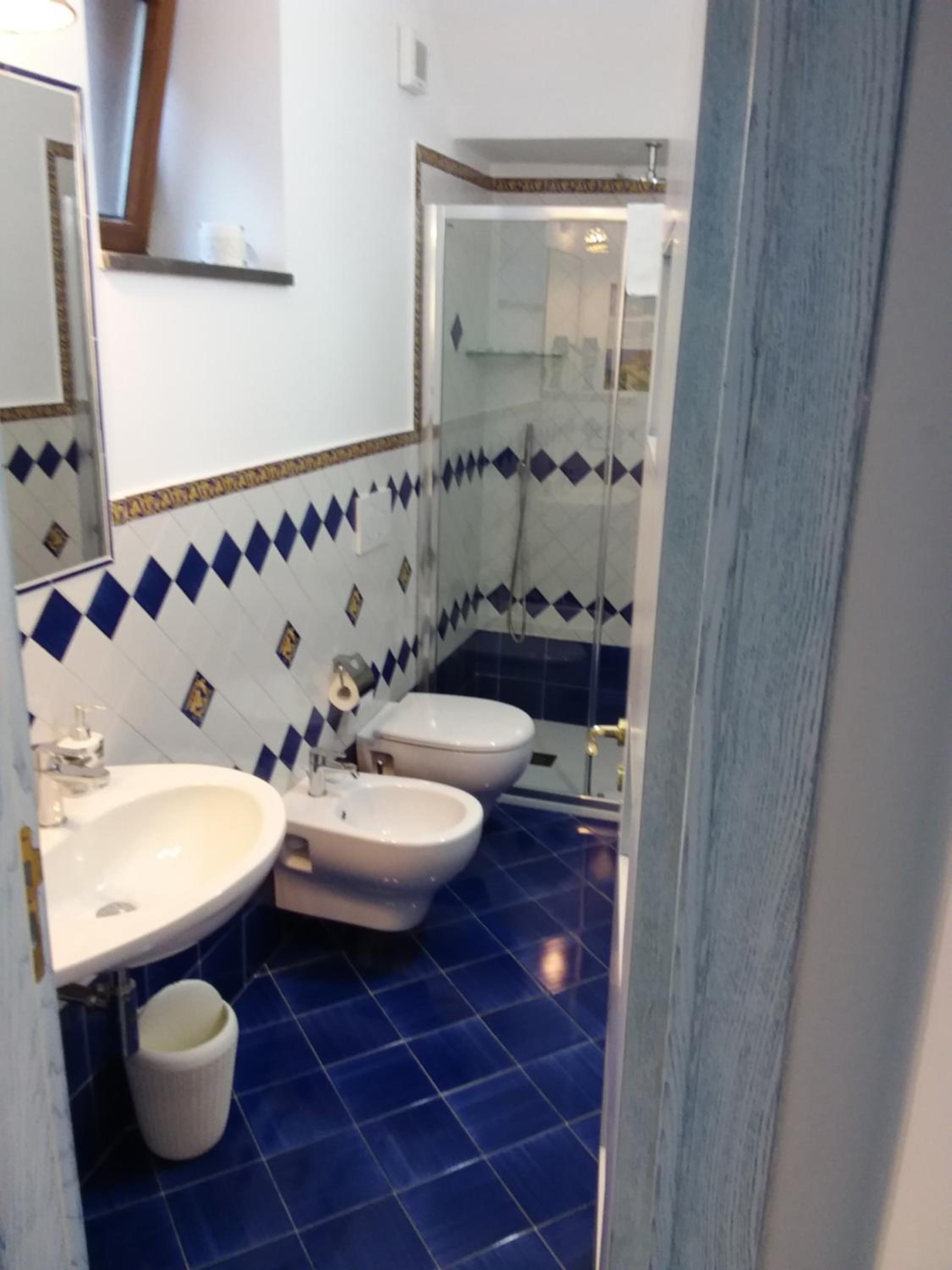 Double Room with Mountain View - Photo 4