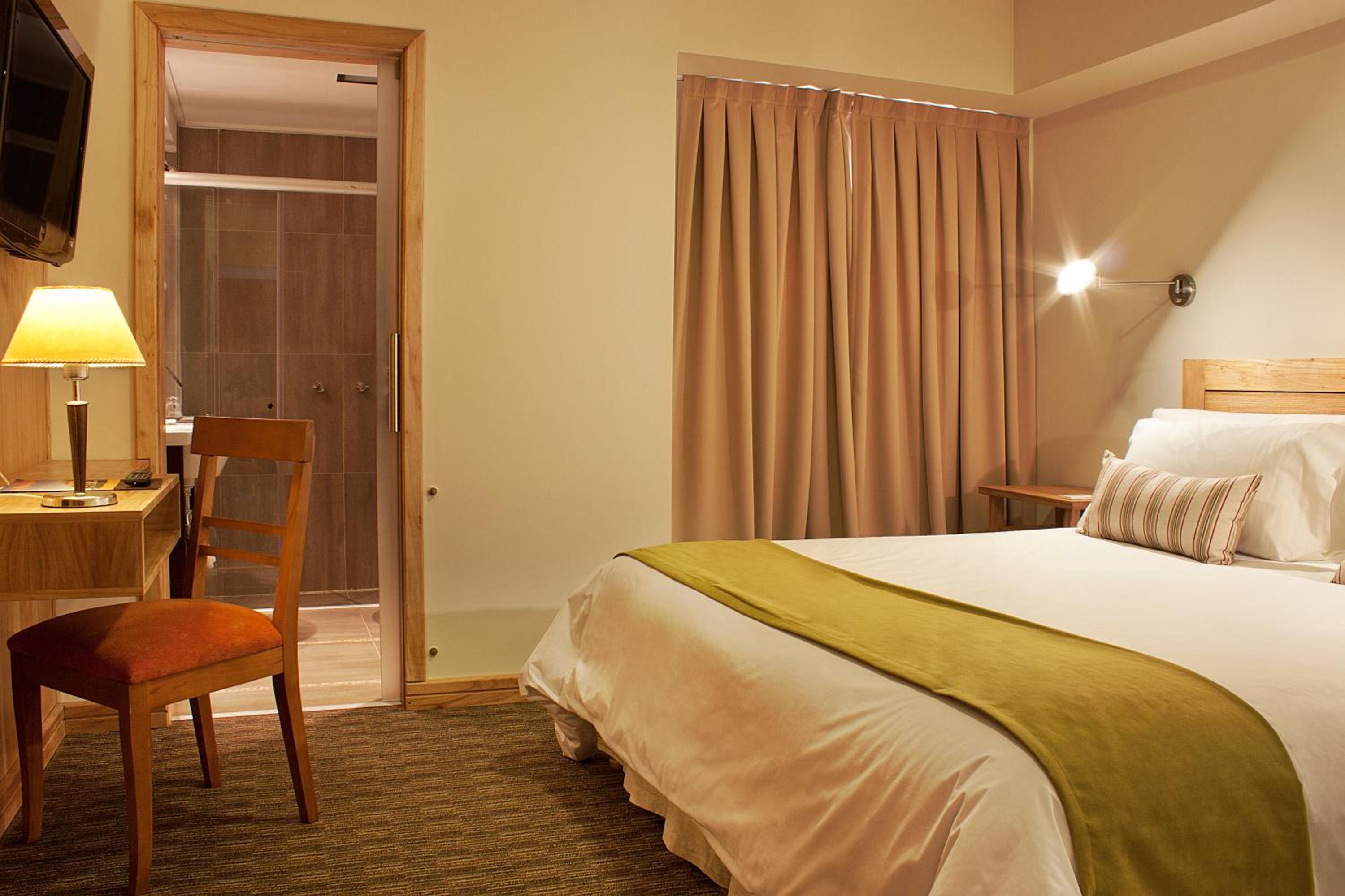 Standard Double Room photo 3