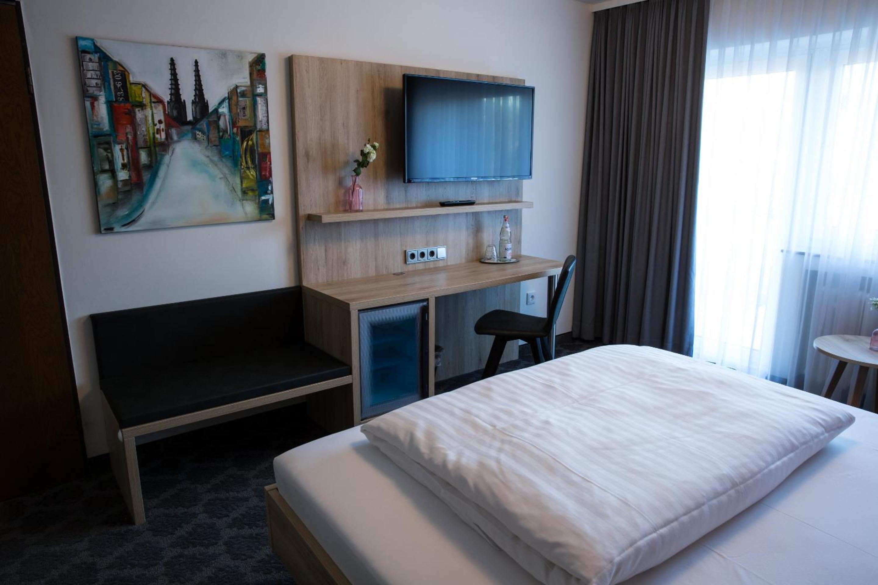 Double Room - Photo 12