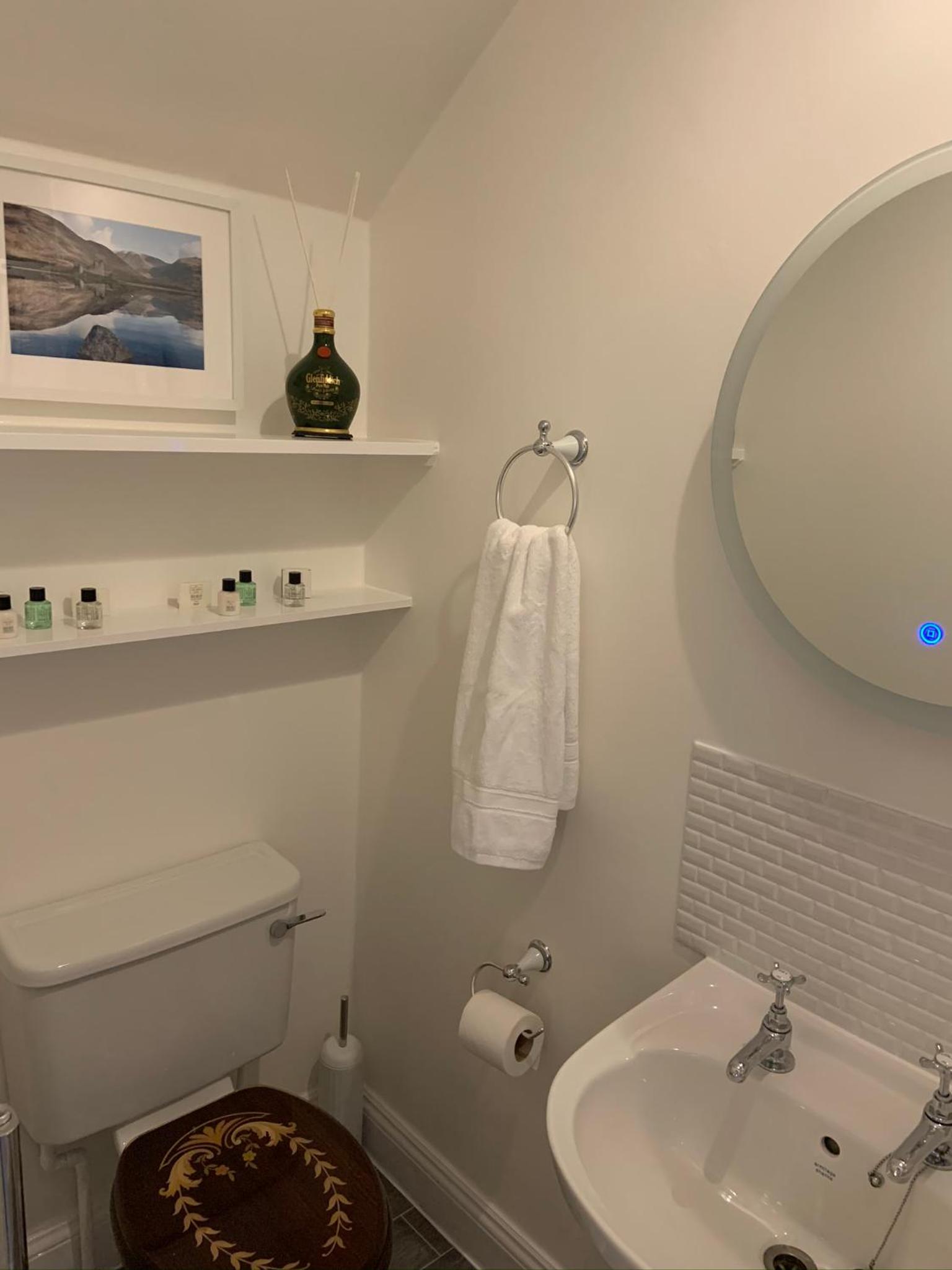 Deluxe King Room photo 3