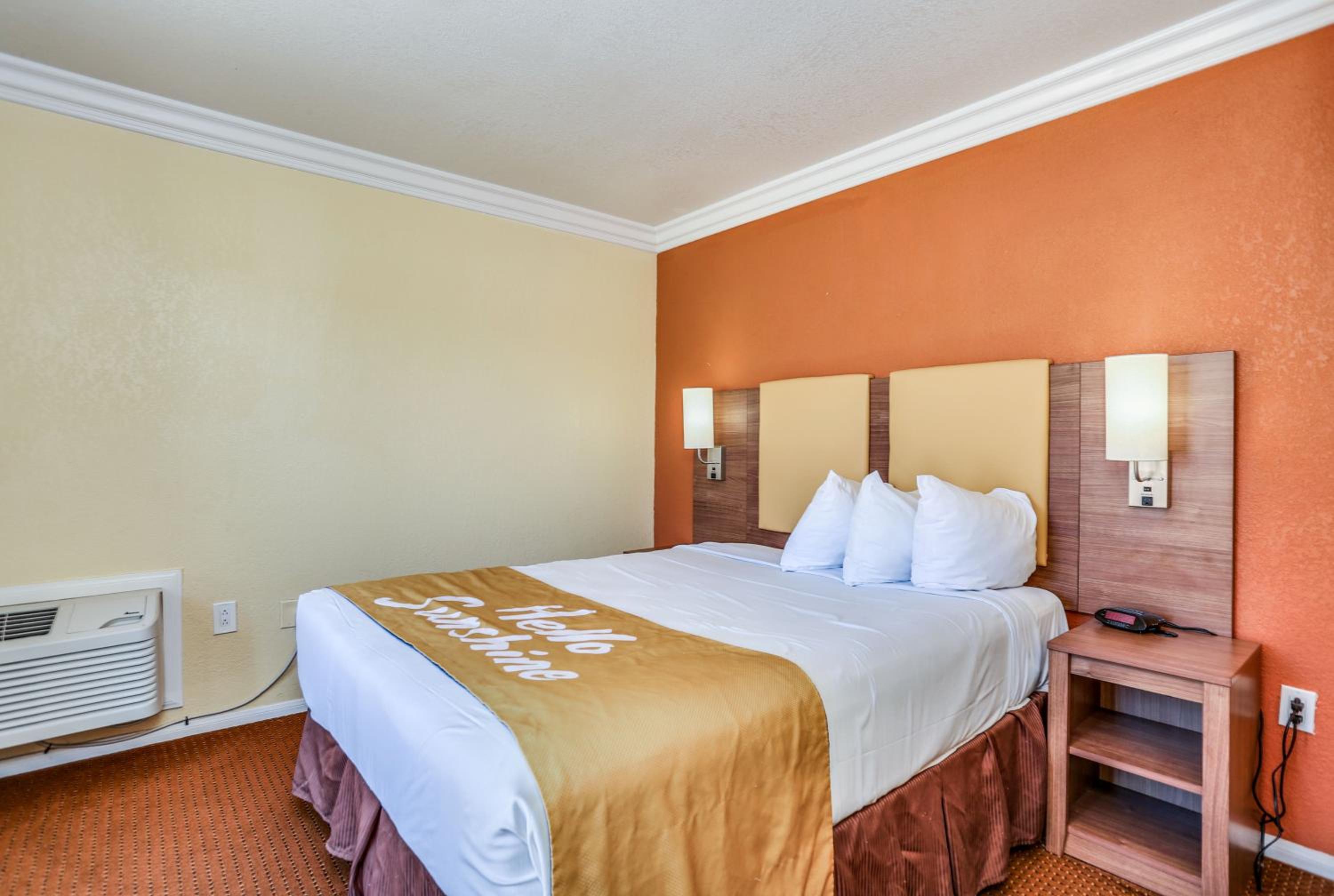 Days Inn by Wyndham Palm Springs, Billede 2