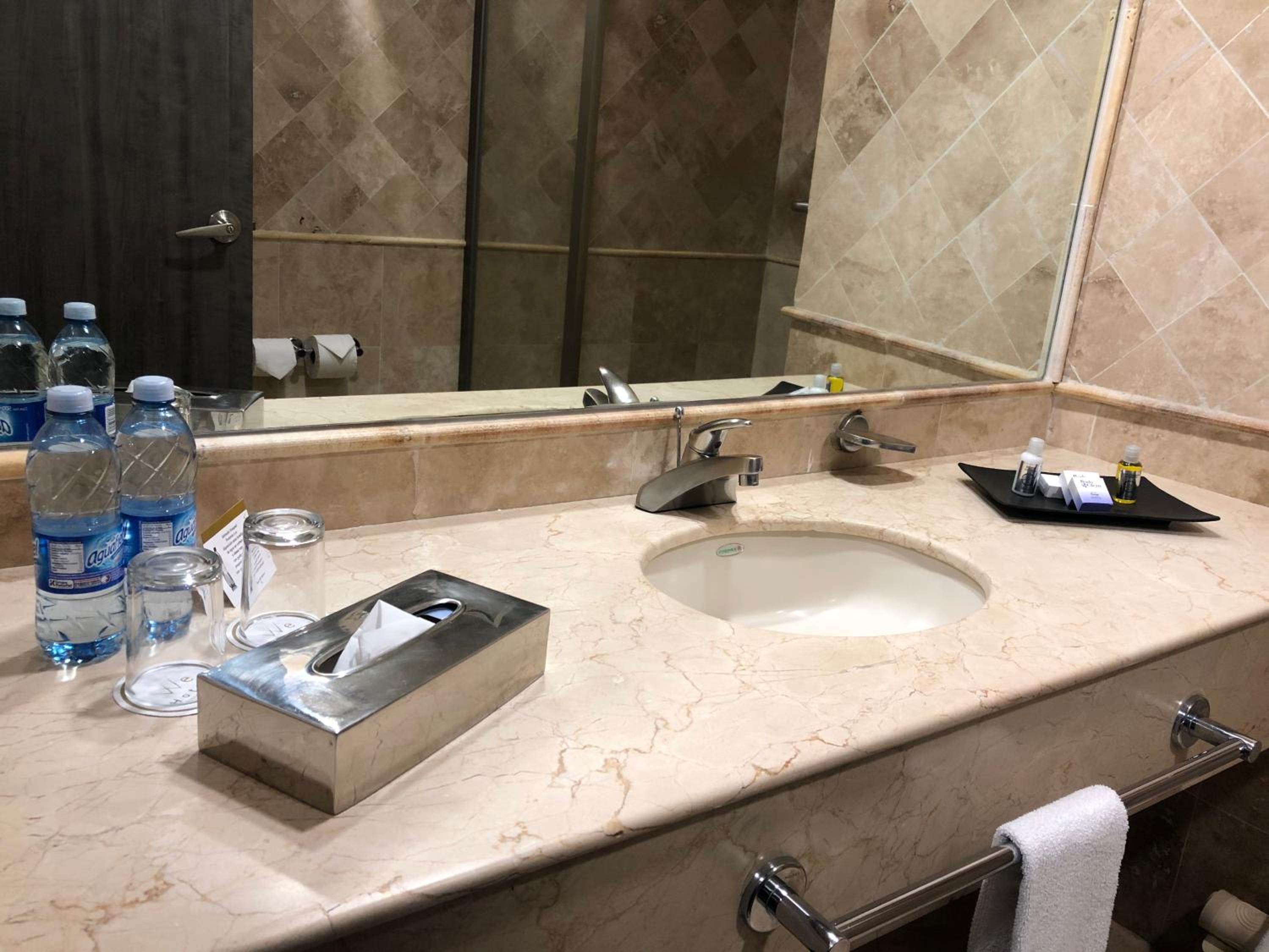 King Room with Street View - Photo 8